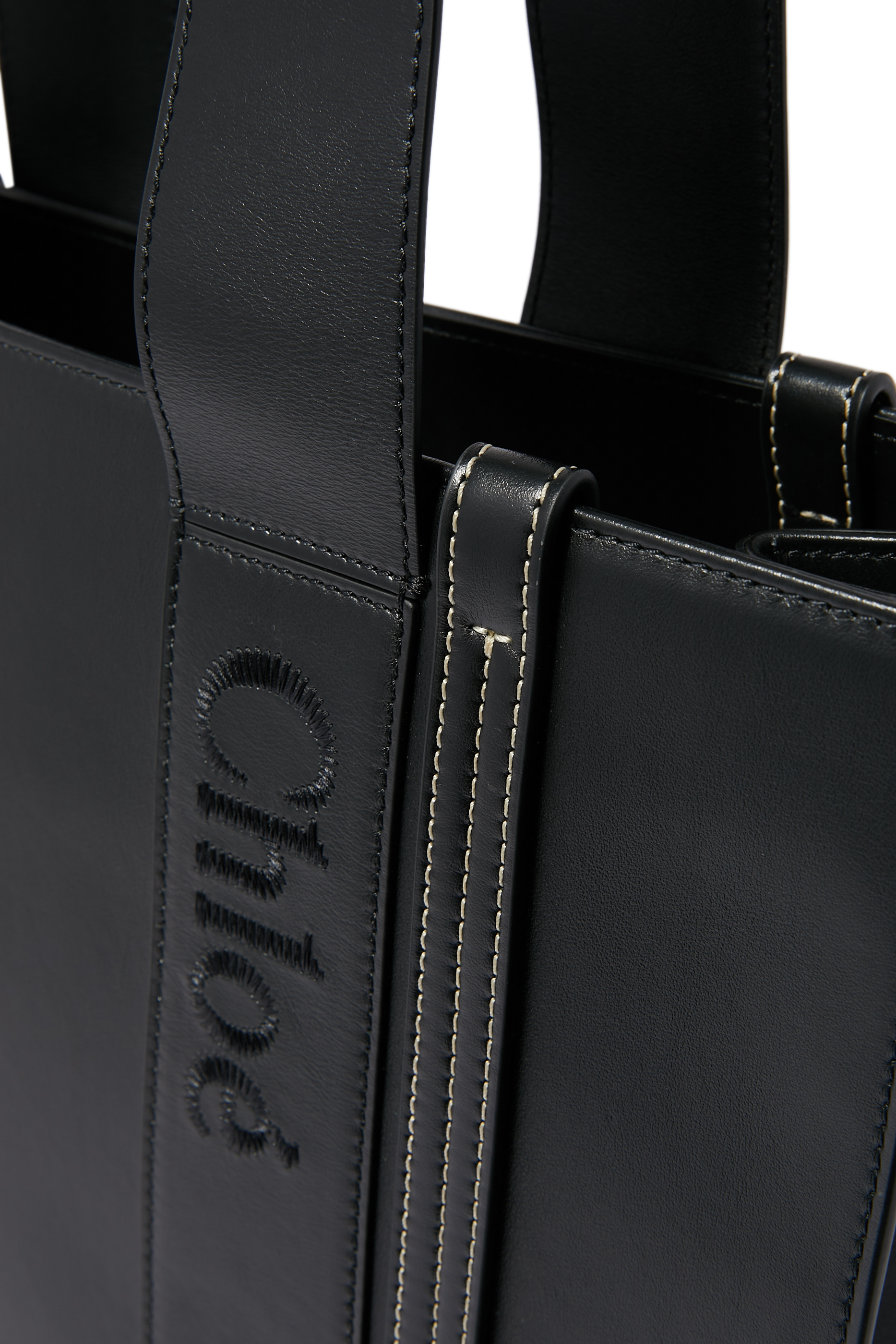 حقيبة يد وودي متوسطة