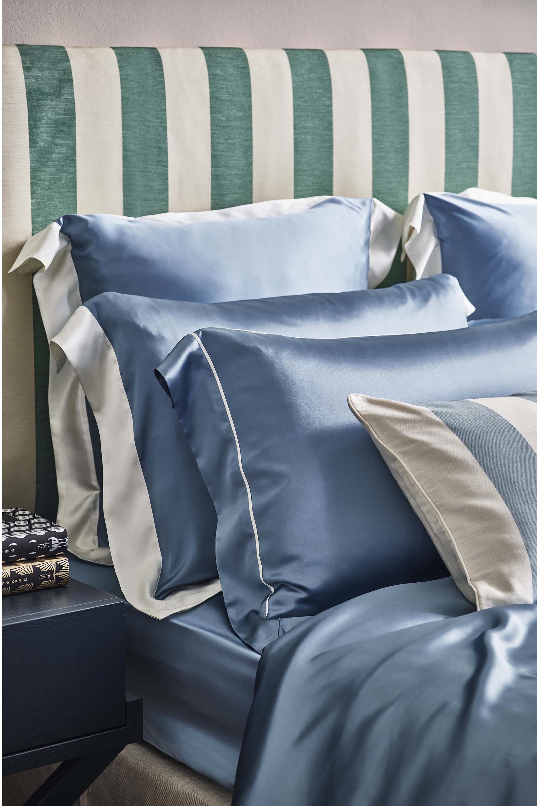 Silk Signature Pillowcase
