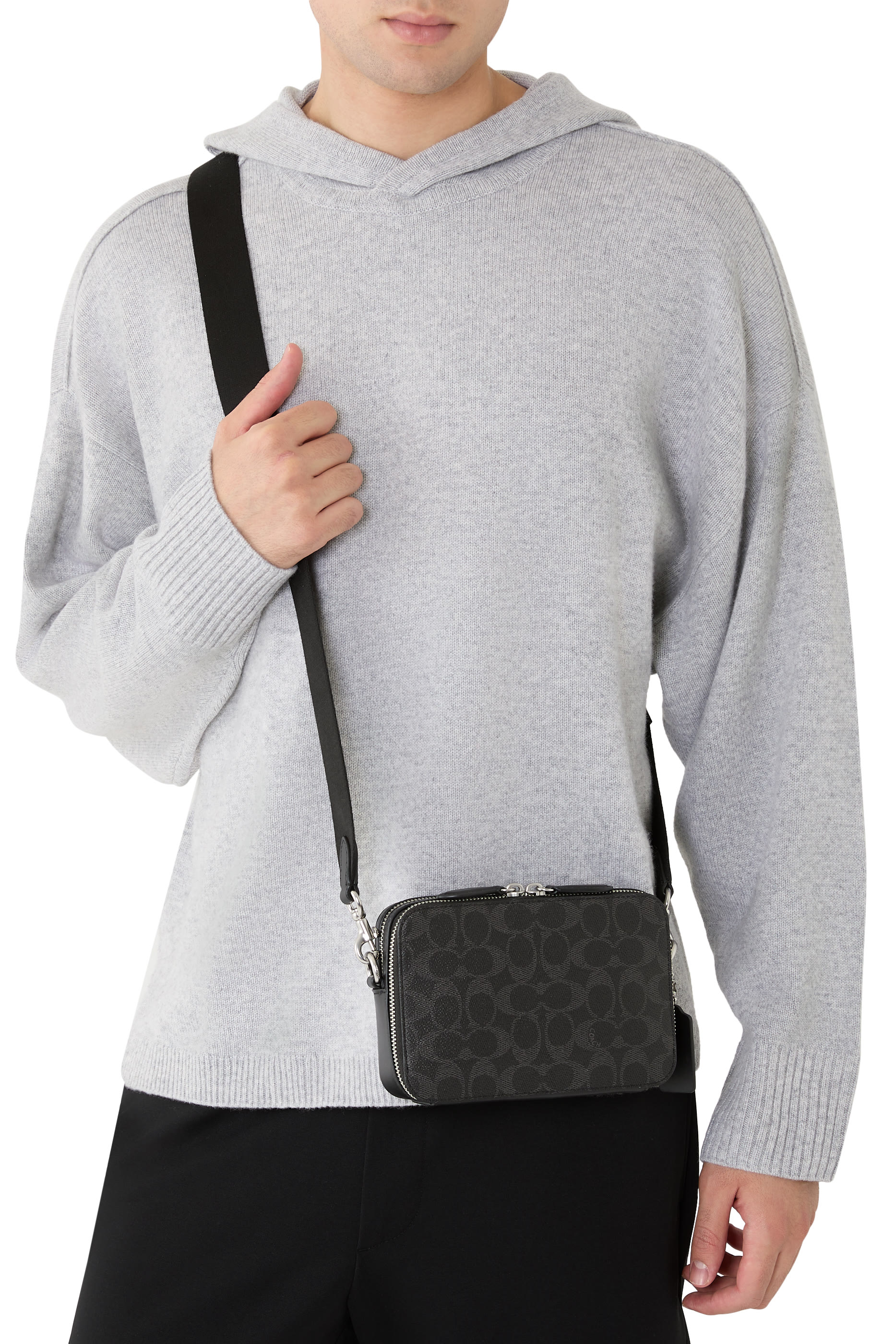 حقيبة كروس تشاتر 19 قنب بشعار الماركة