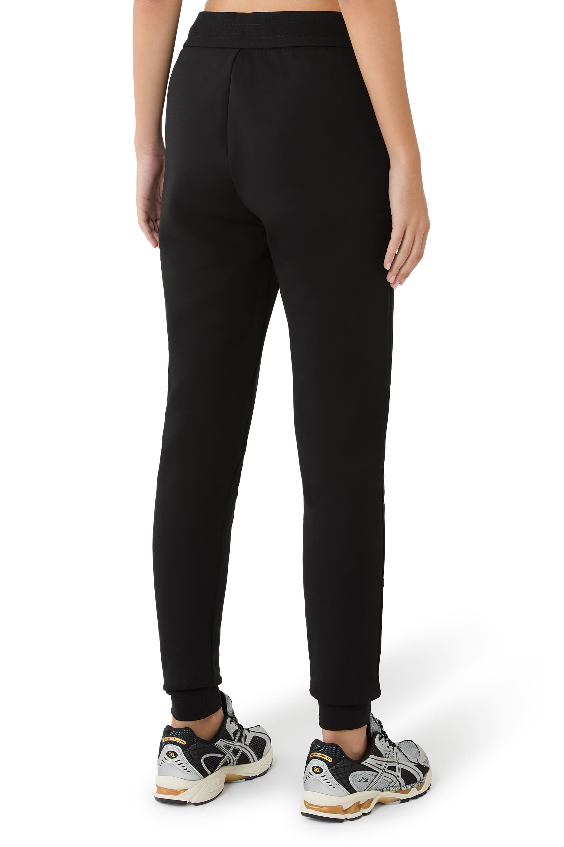 بنطال رياضي بشعار الماركة