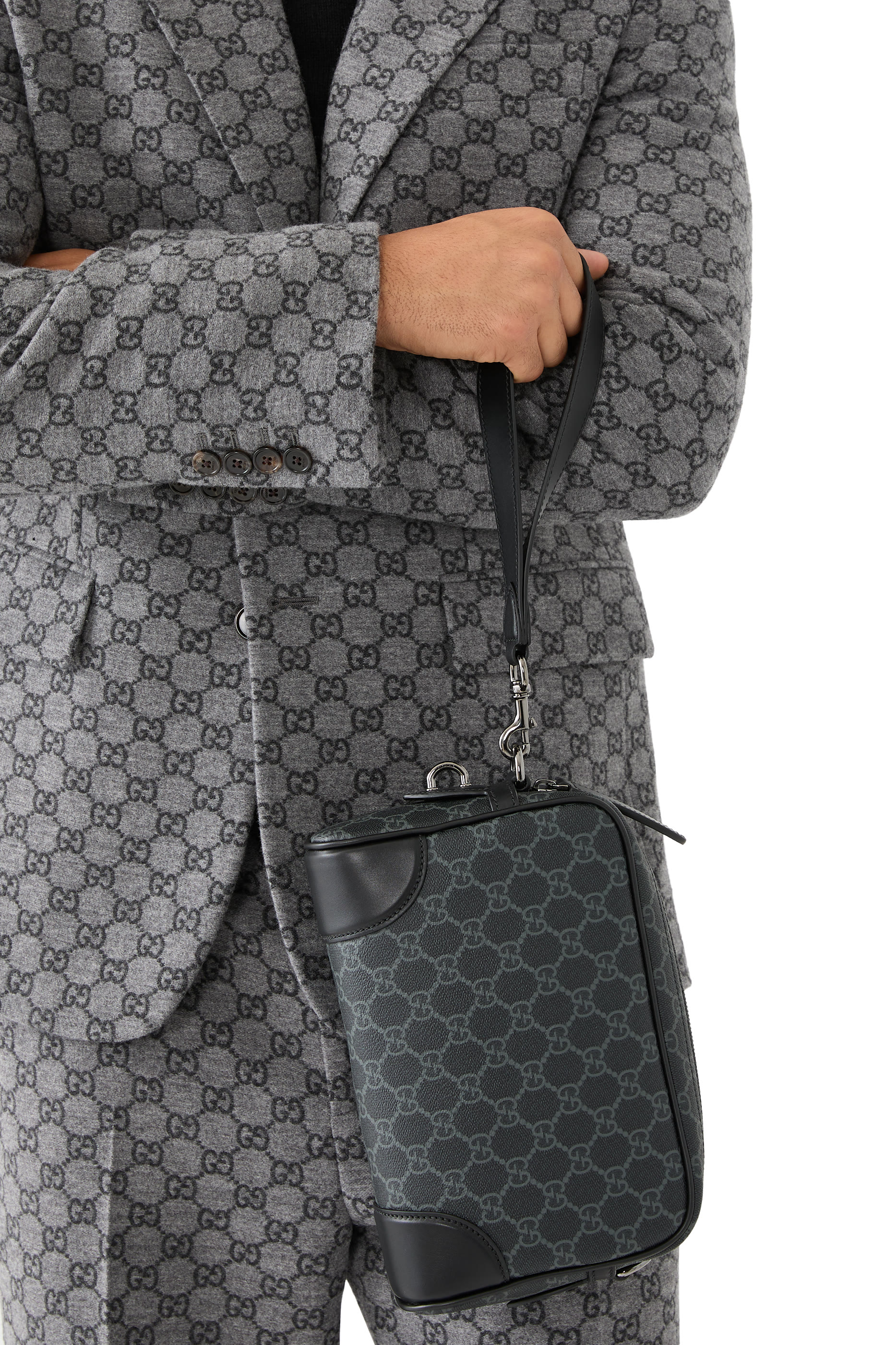 حقيبة كروس صغيرة بشعار الماركة