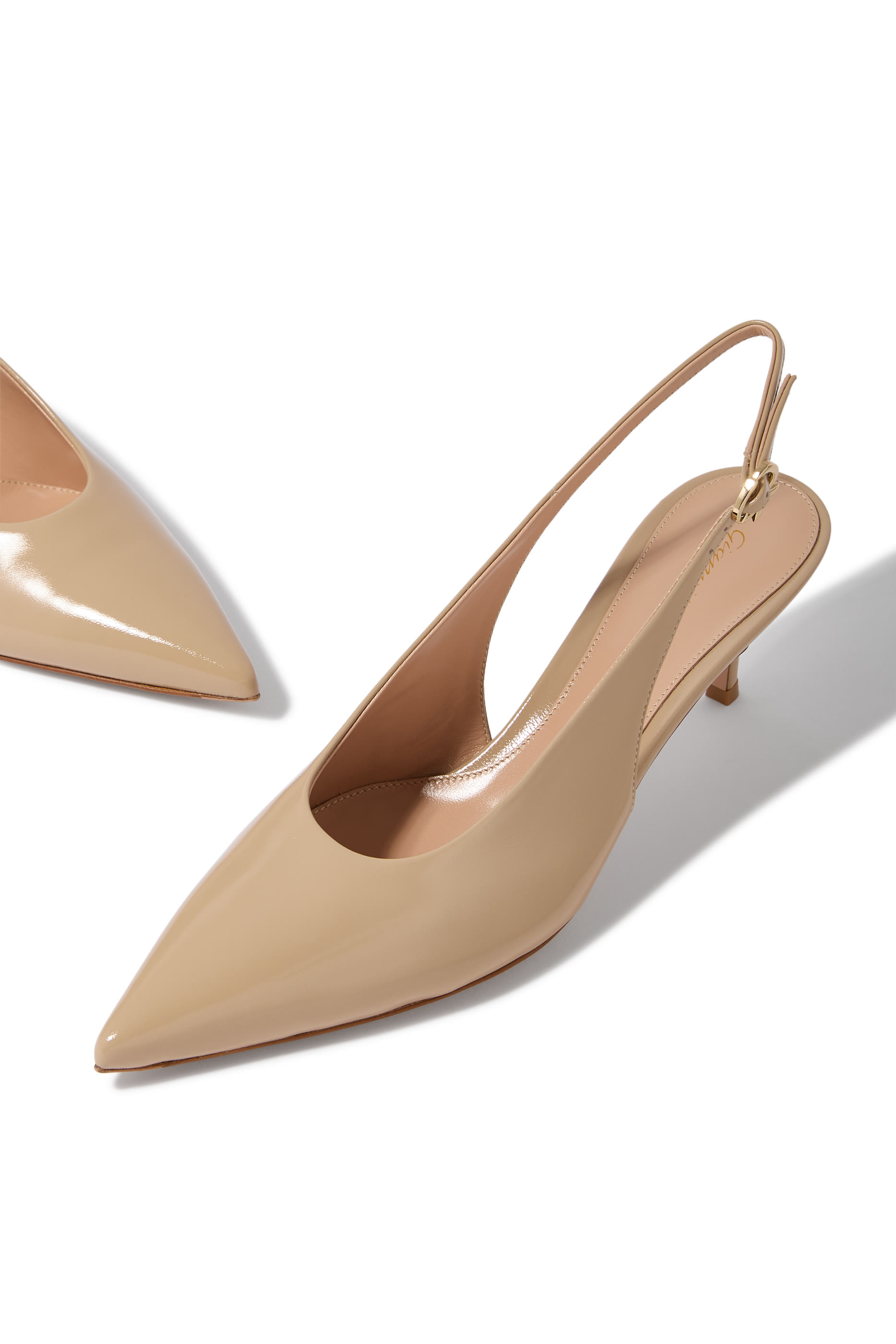 حذاء روبي كلاسيكي 55 بسير خلفي جلد لامع