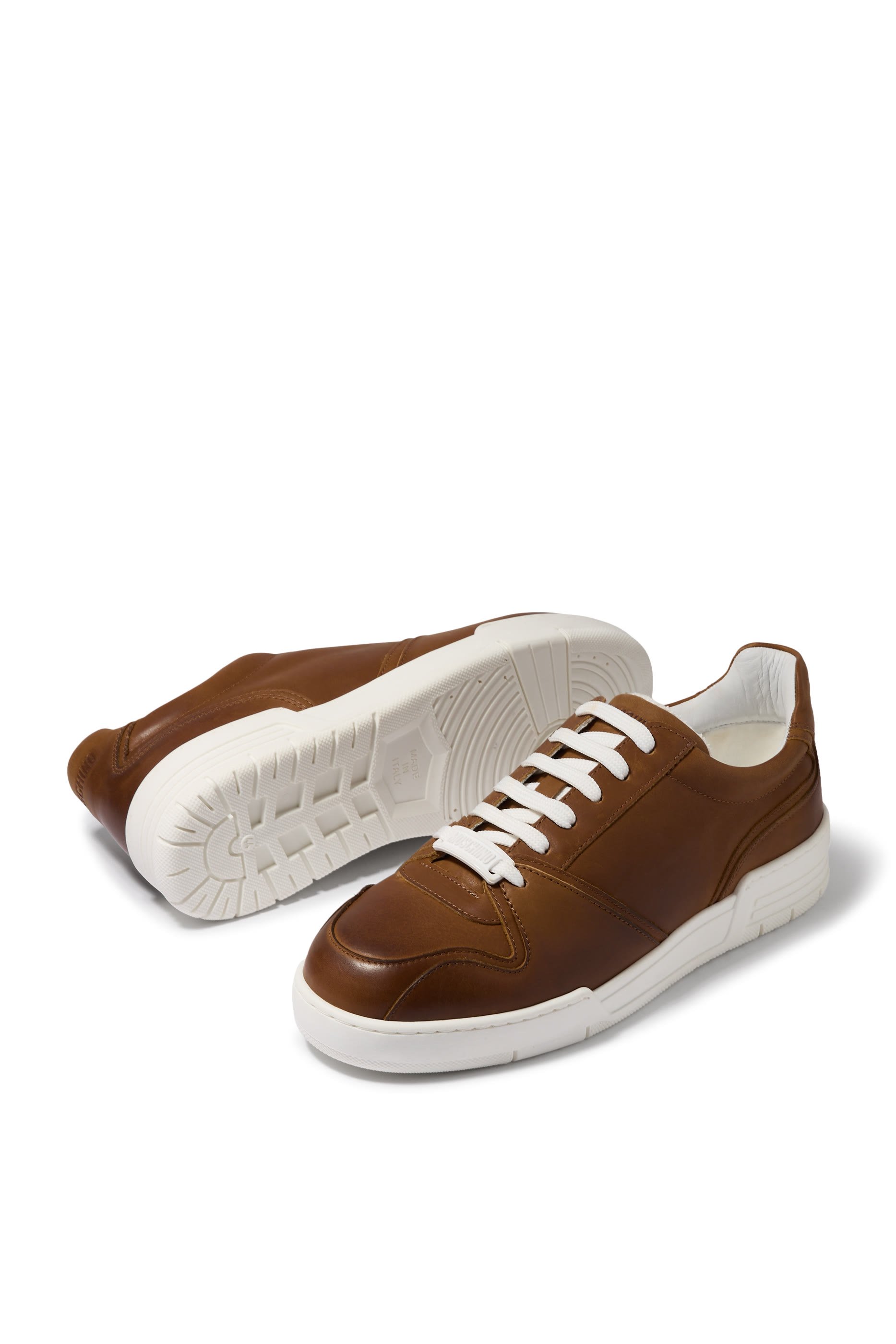 سنيكرز ستريتبول