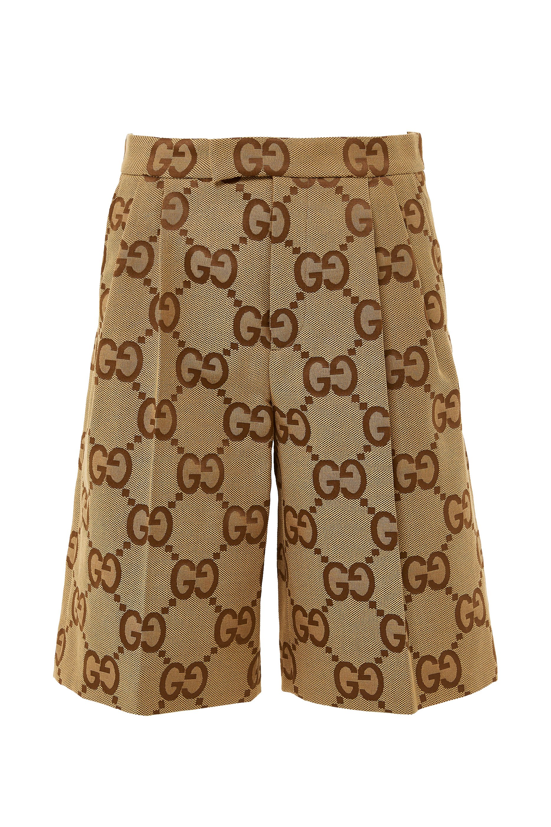 شورت كبير الحجم قماش قنب بشعار حرفي الماركة