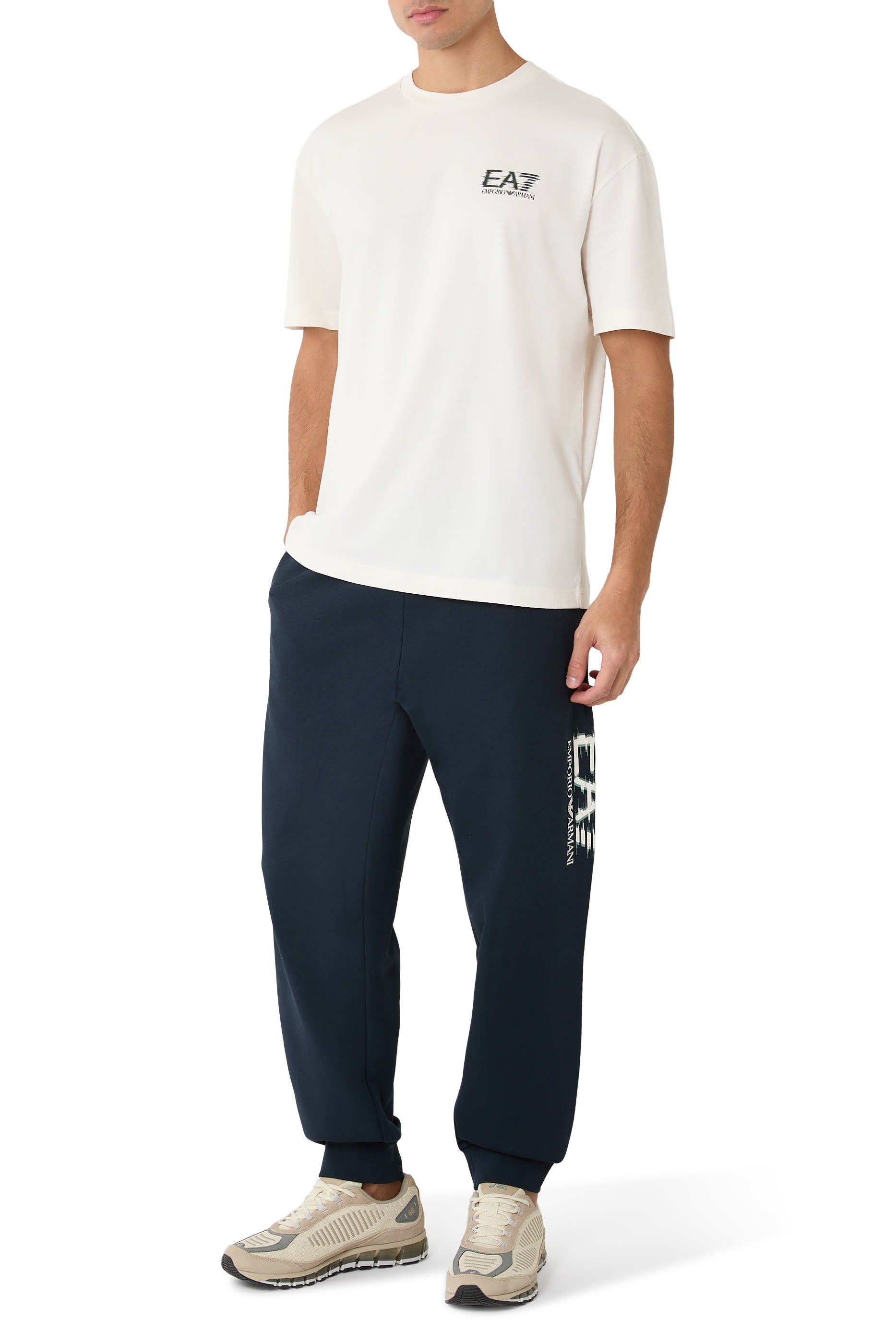 تيشيرت بقصة عادية