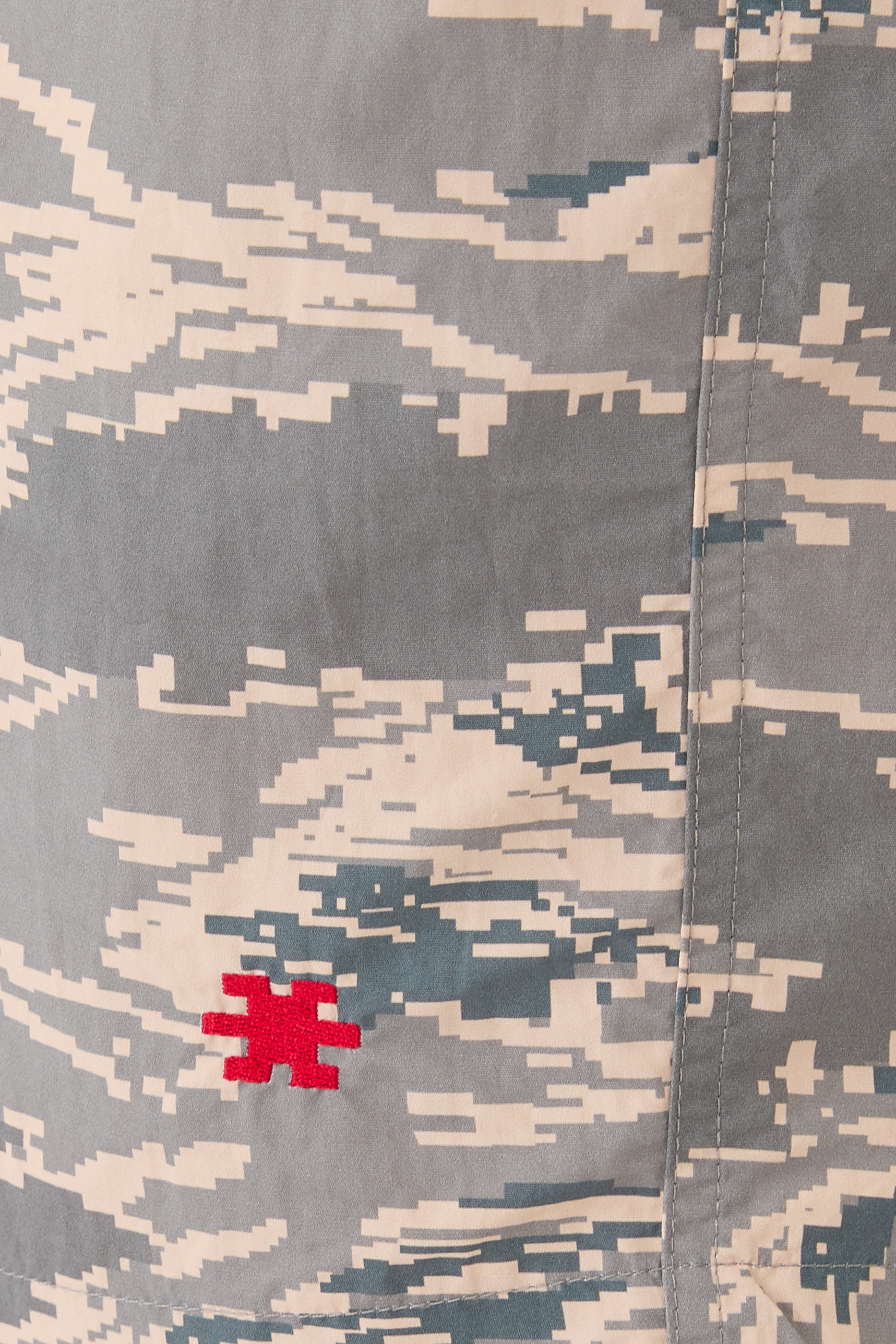 شورت سباحة كامو