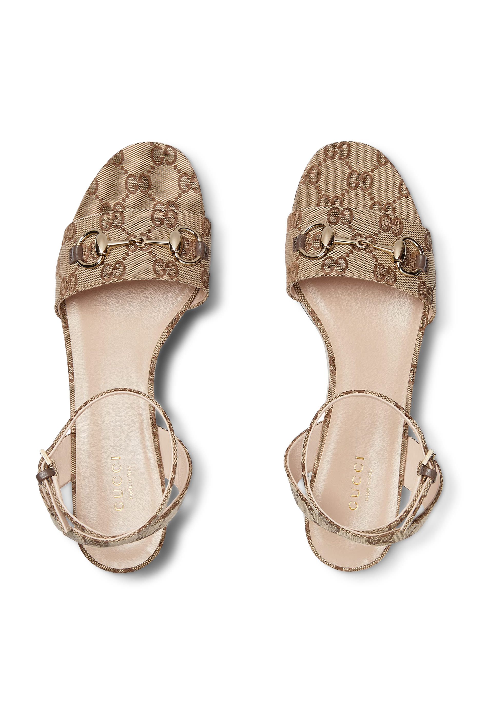 صندل 75 بنعل سميك وحلية لجام الحصان