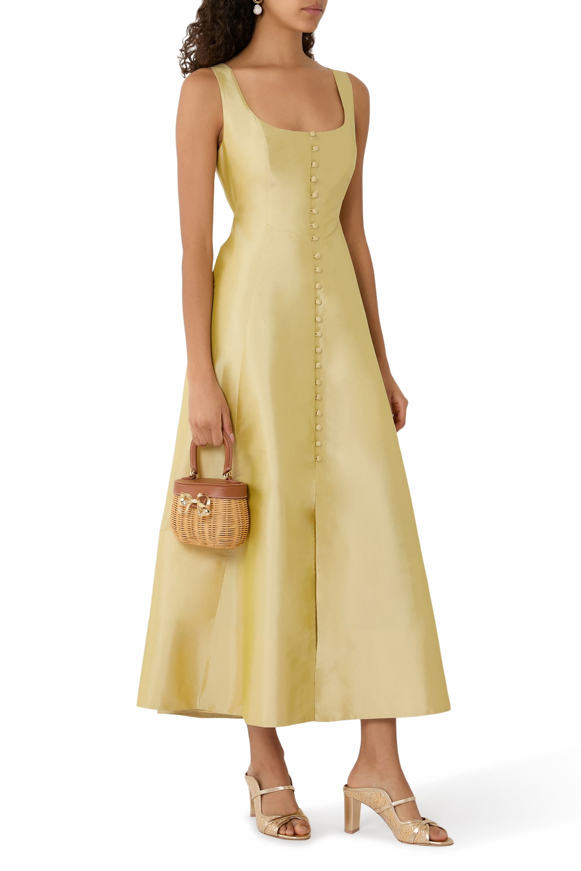 صندل نورة 70 بكعب رافيا لامع