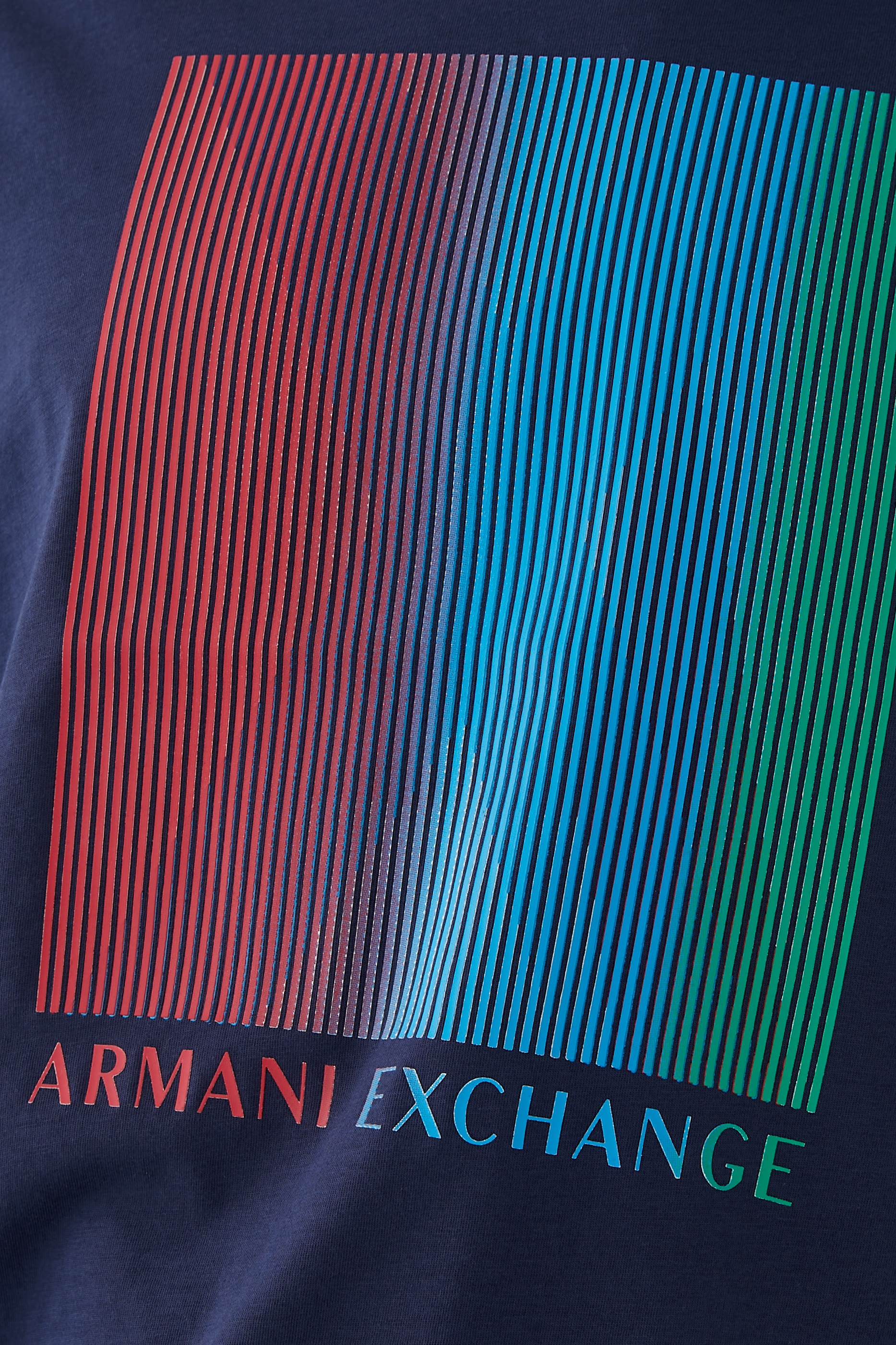 تيشيرت سامر بياقة ضيقة