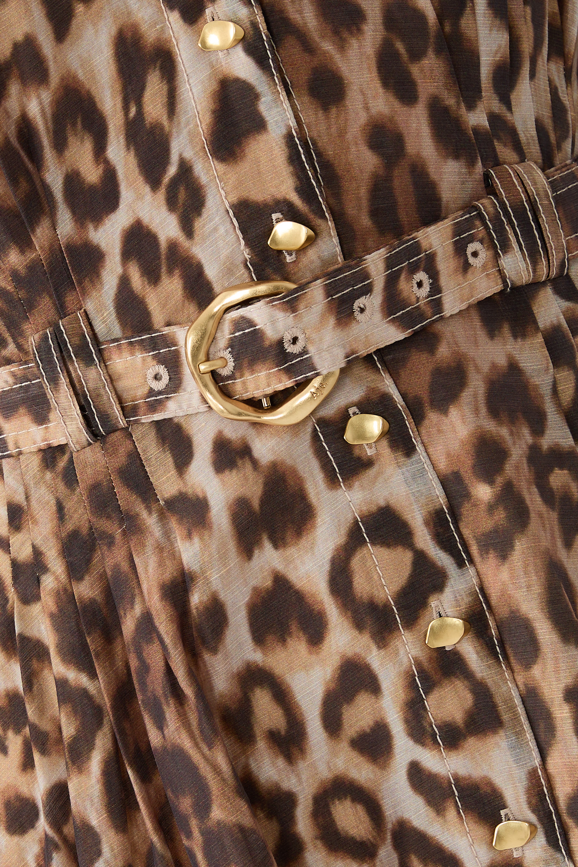 فستان إيزابيلا بتصميم قميص