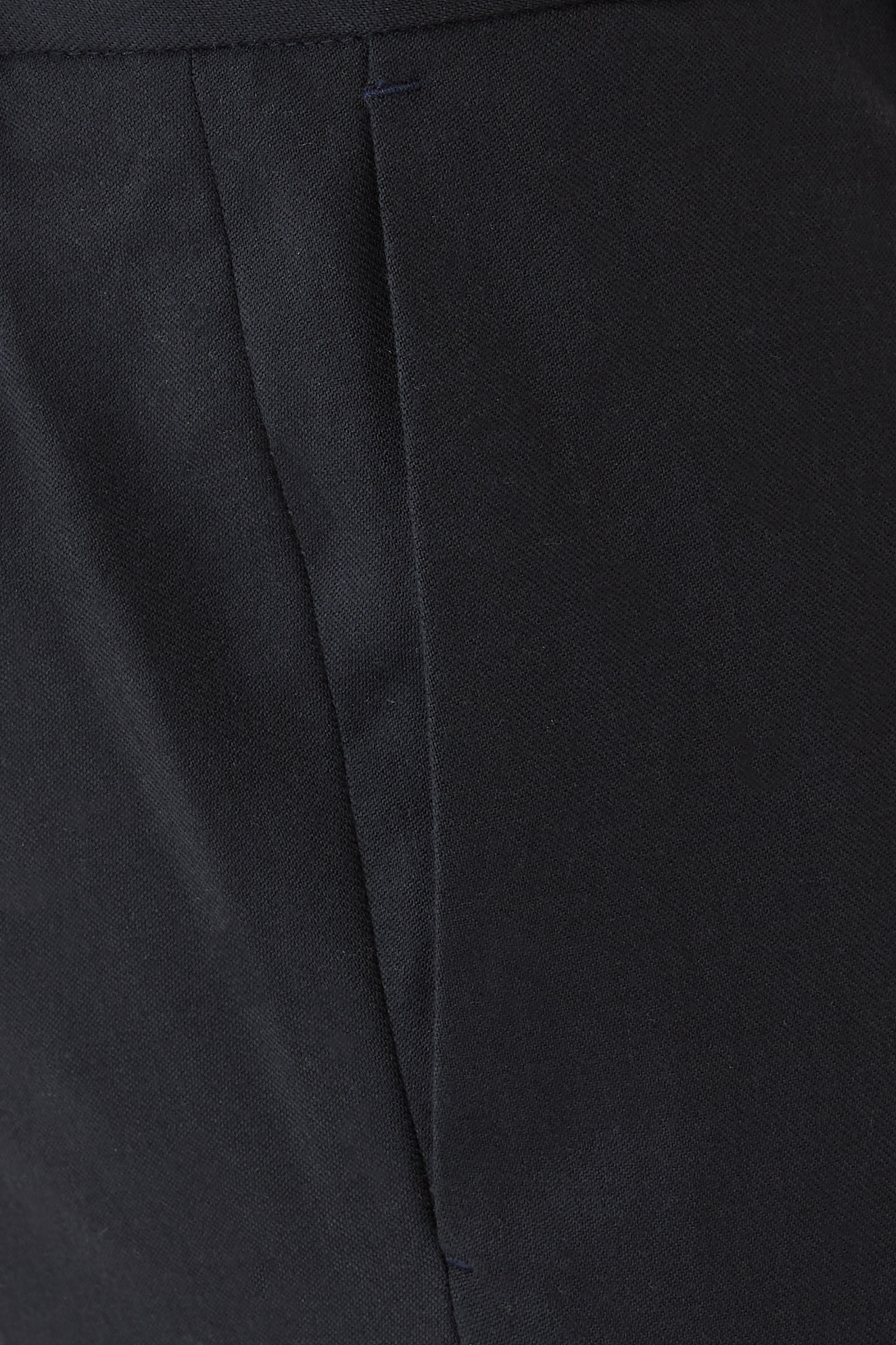 بنطال إنكوتكس تكنو غاب بقصة ضيقة