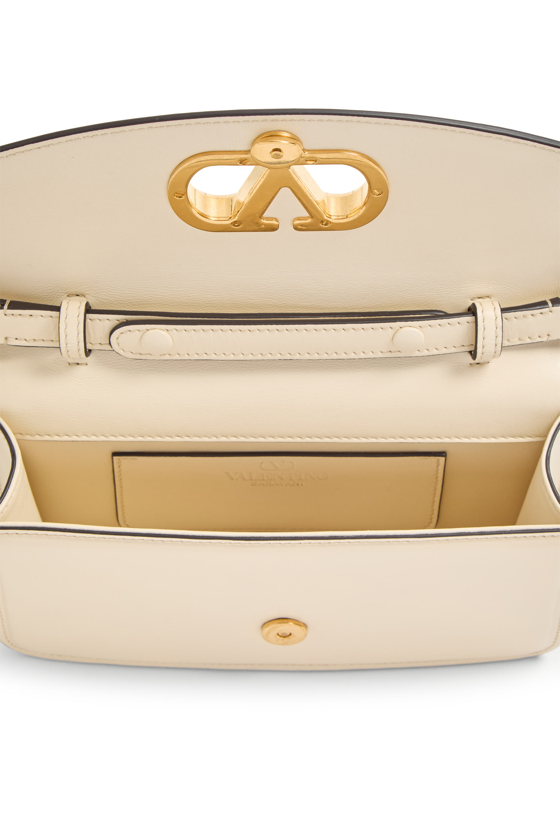 حقيبة كلاتش فاين جلد عجل لامع