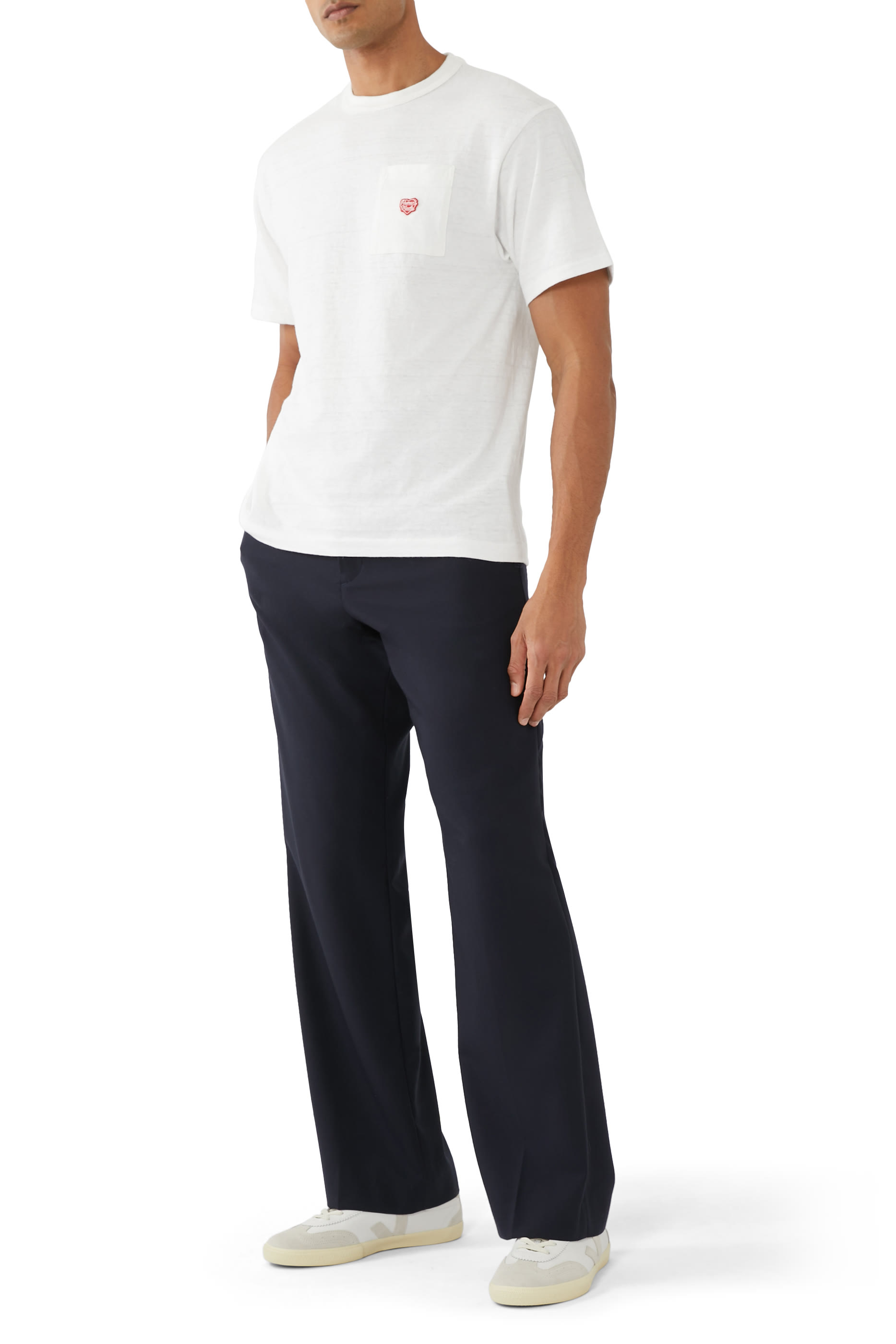 سنيكرز فولي جلد