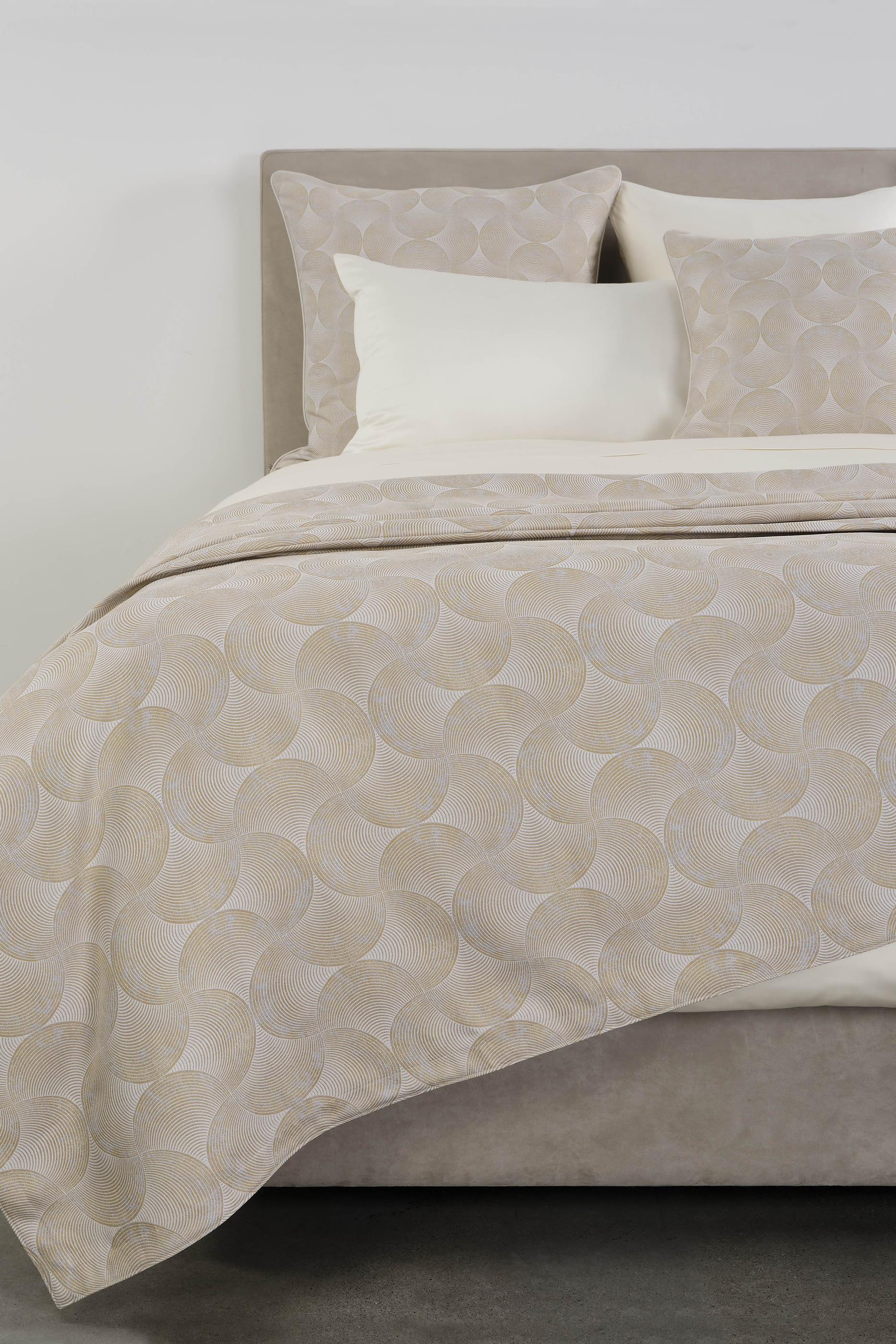 غطاء سرير كافيار