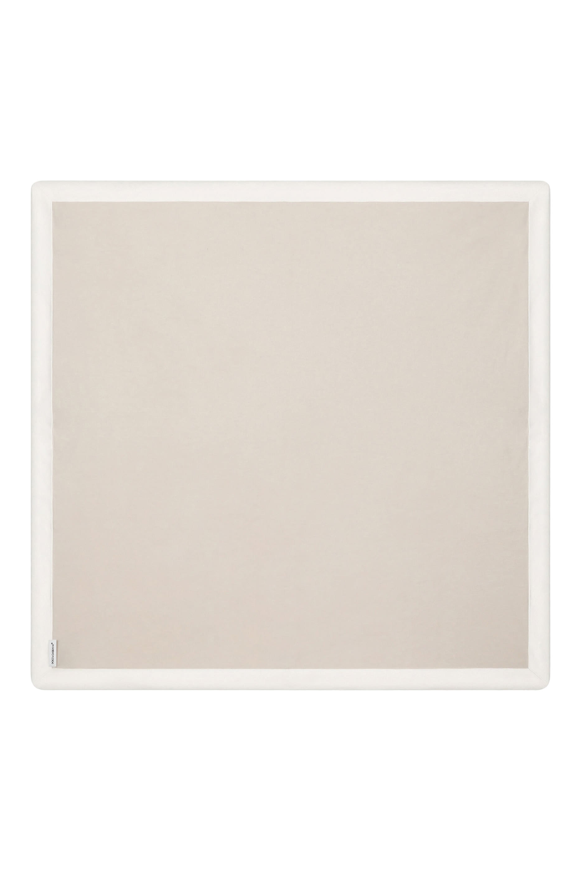 بطانية للأطفال