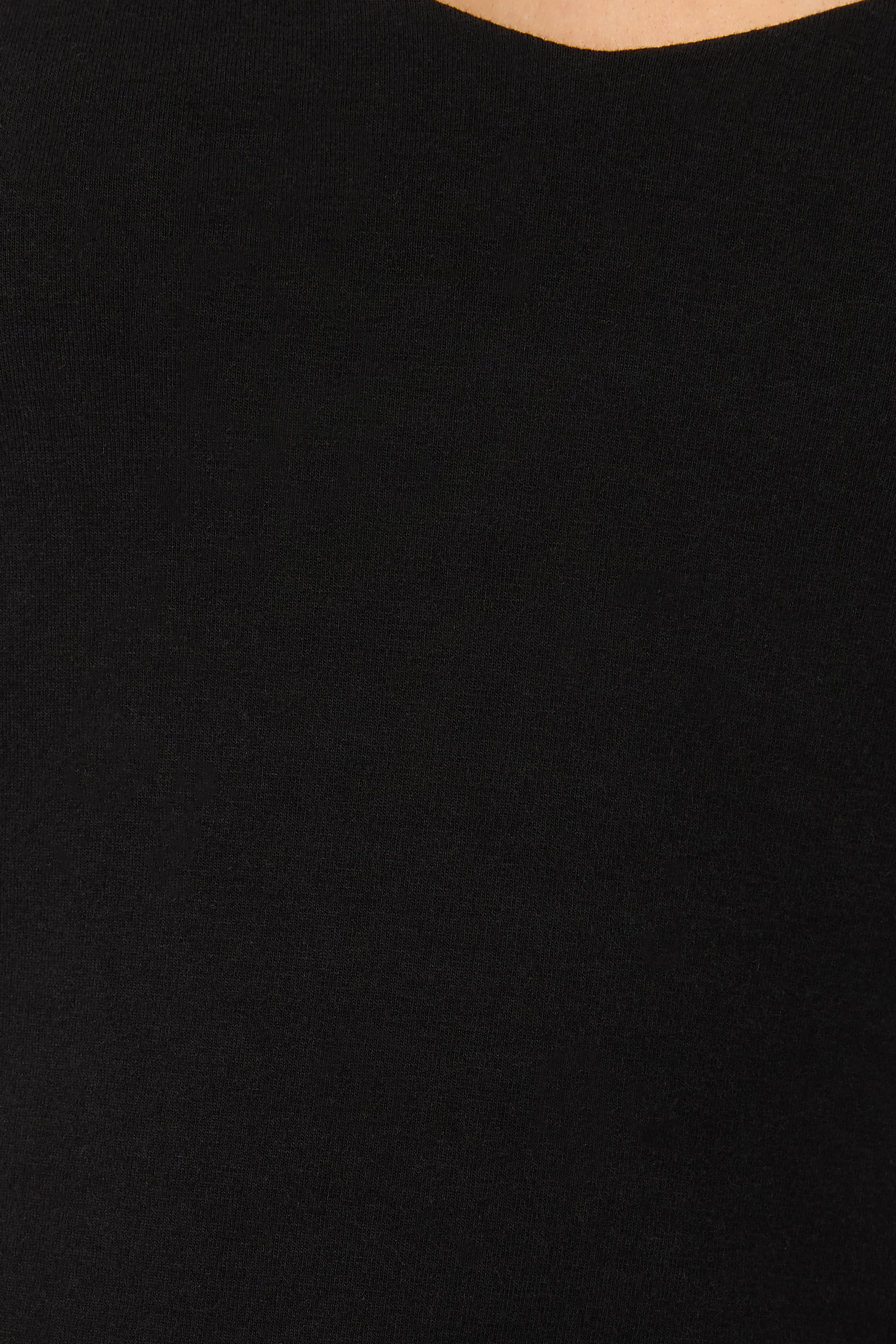 تيشيرت مطاطي للغاية