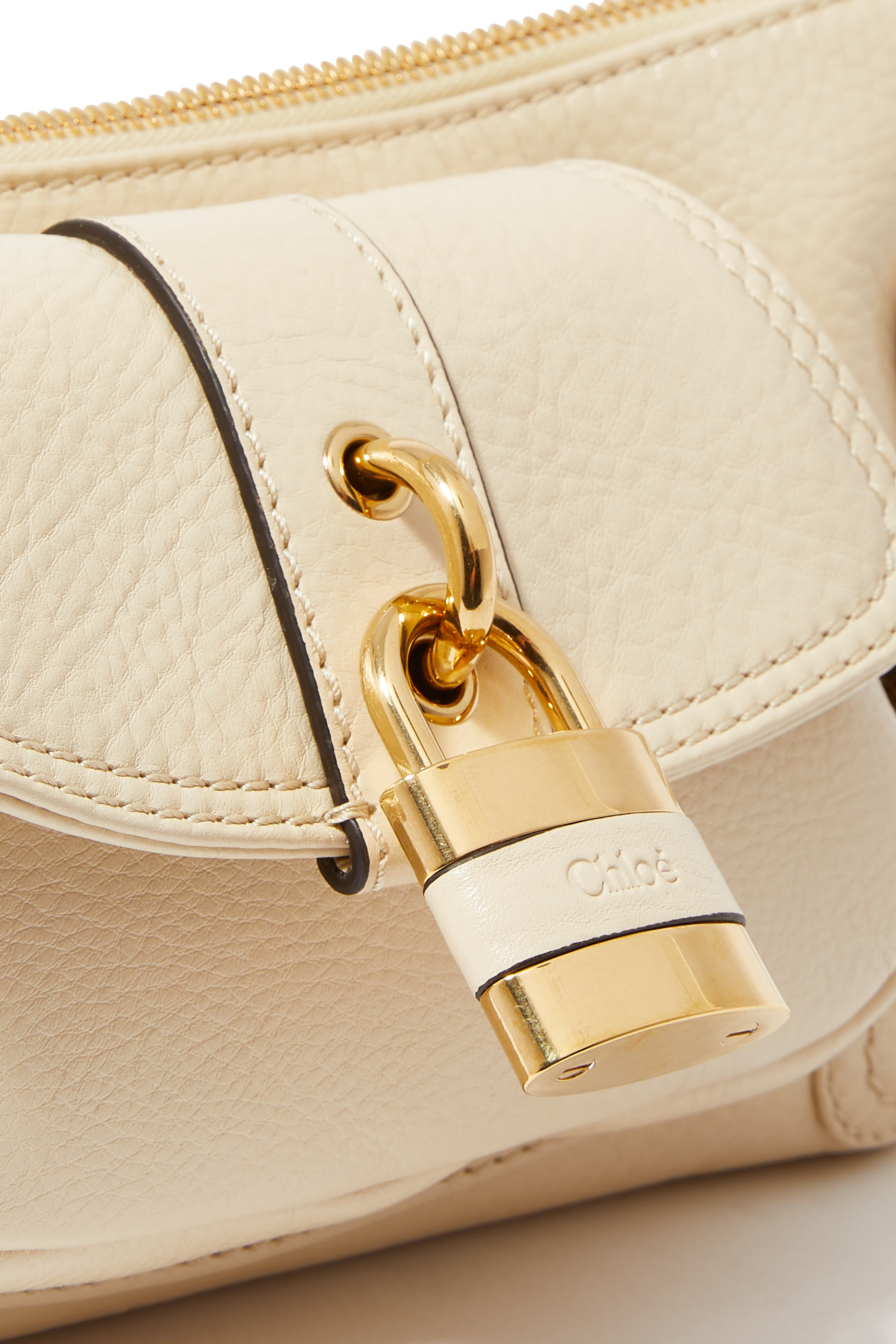 حقيبة كتف ليزلي جلد