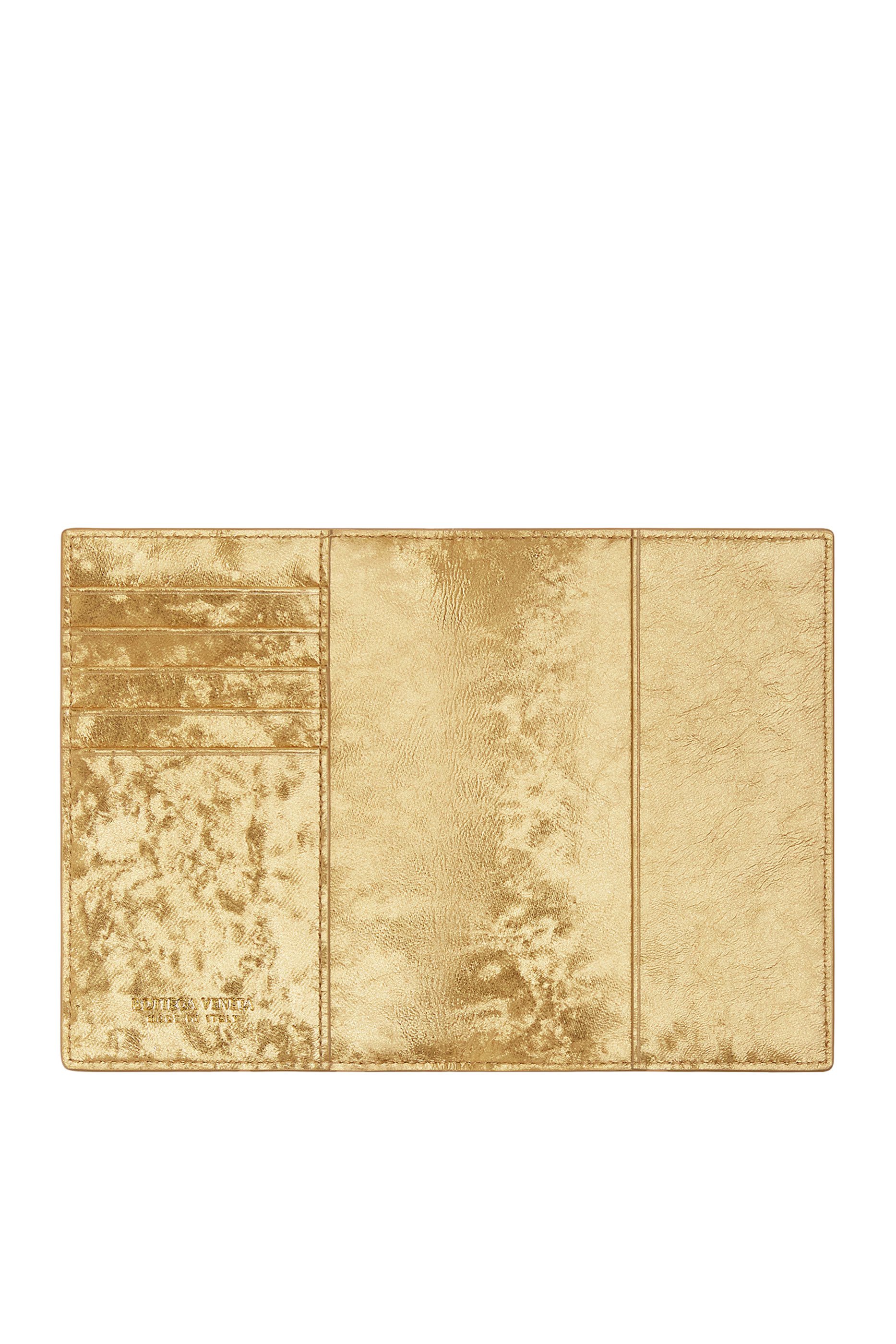 حافظة جواز سفر بتصميم مجدول