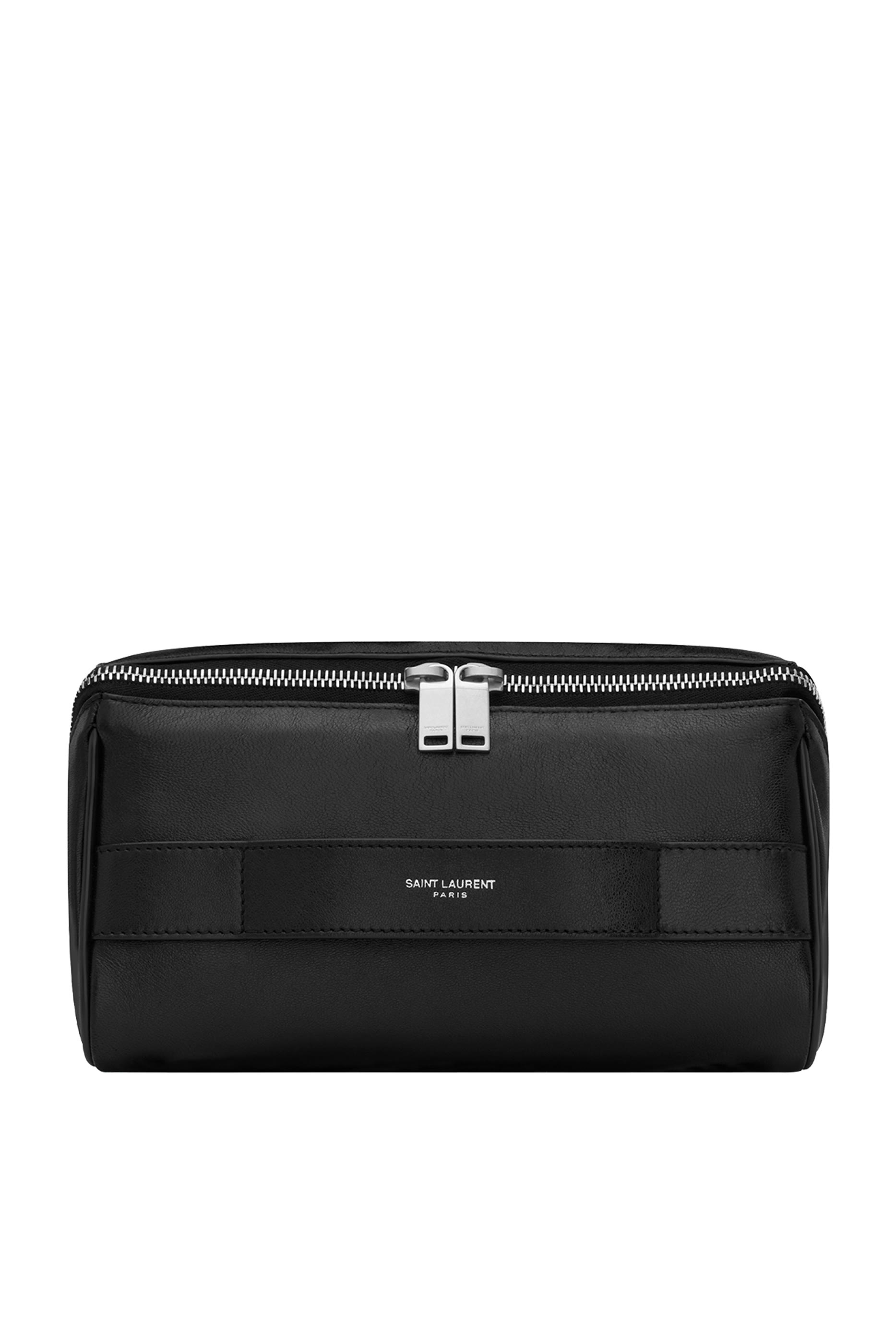 حقيبة مستحضرات تجميل صغيرة