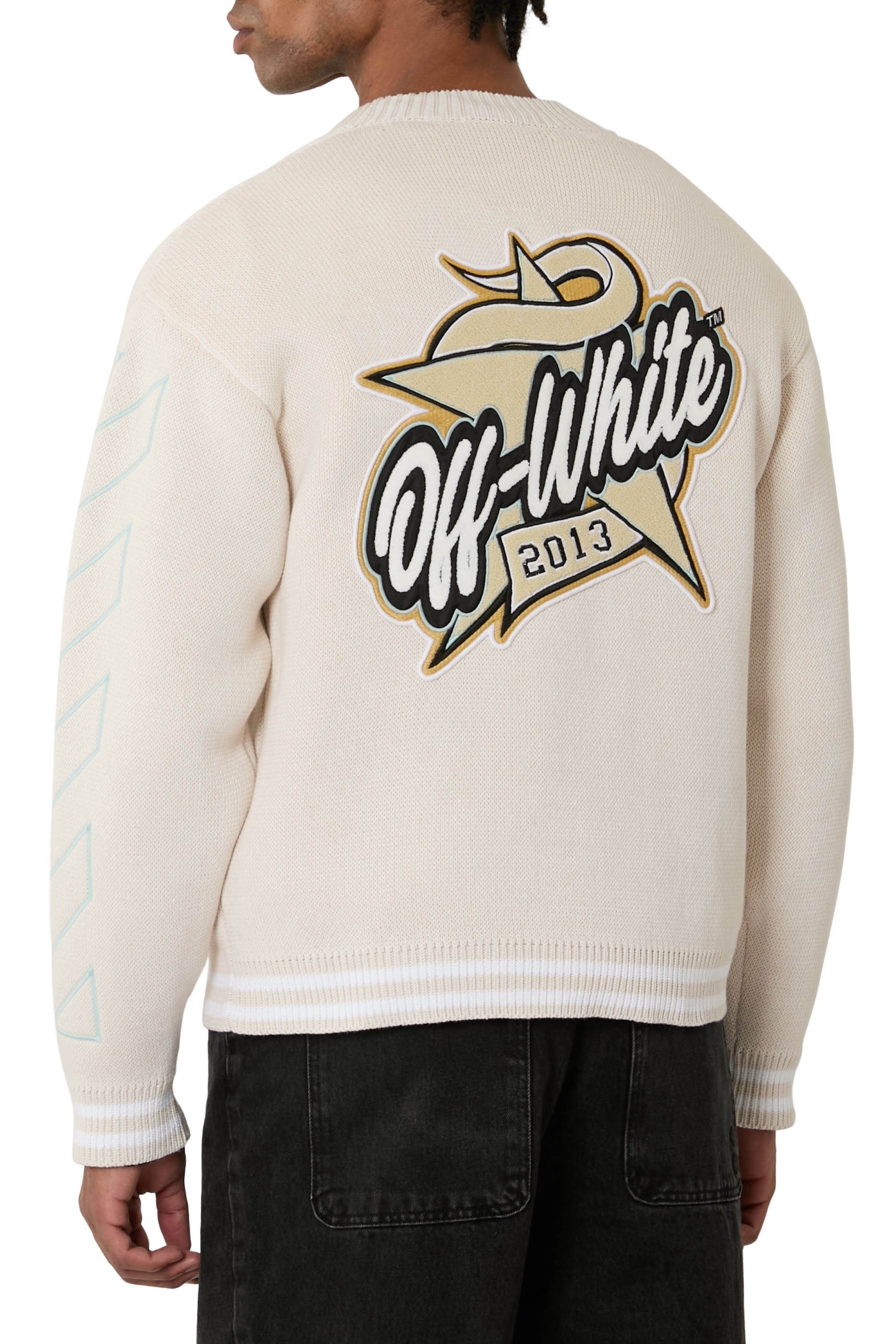 كارديغان منسوج بتصميم جامعي بطبعة نجمة وشعار الماركة مائل