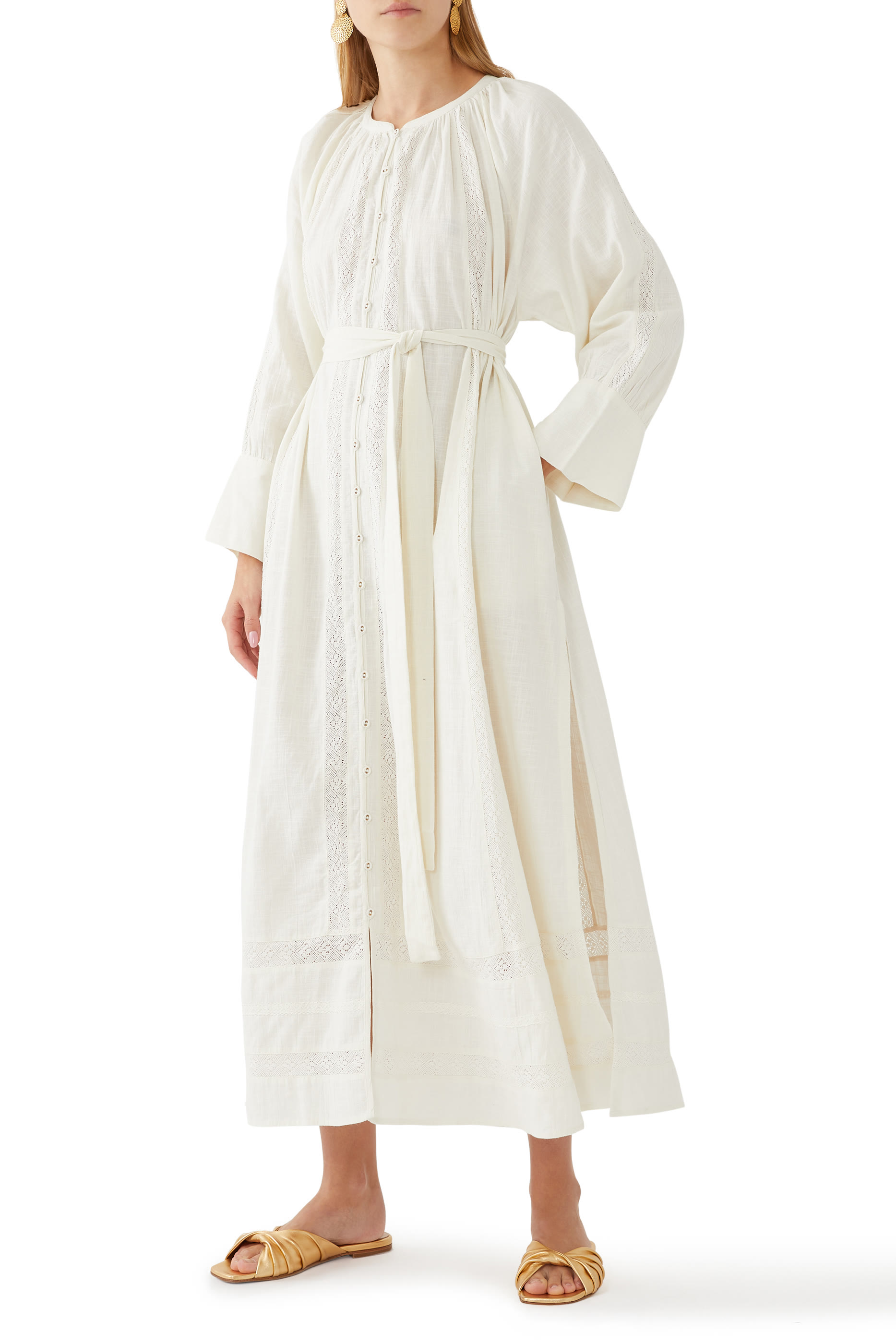 فستان سيريندبيتي بأزرار دانتيل