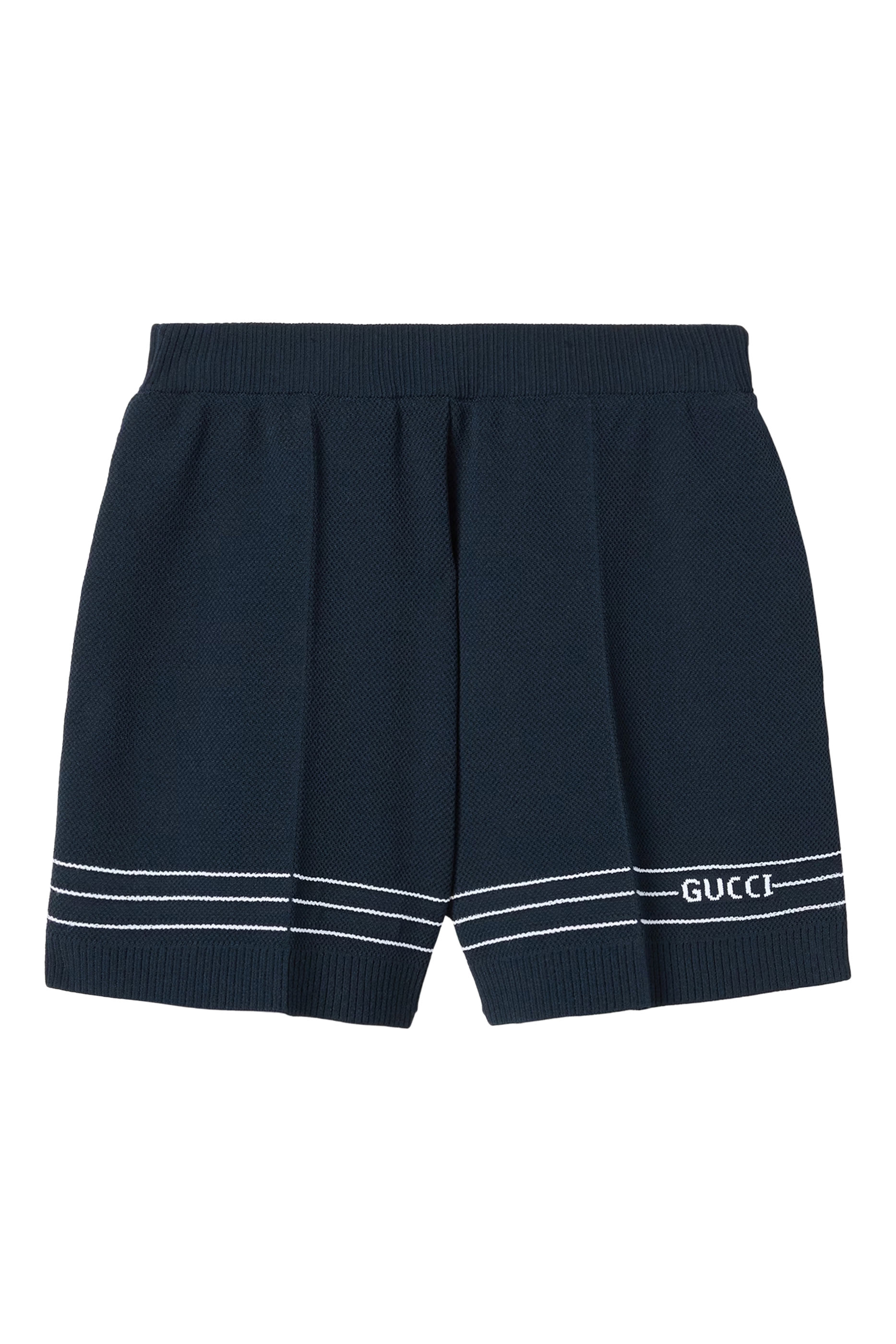 شورت قماش إنتارسيا