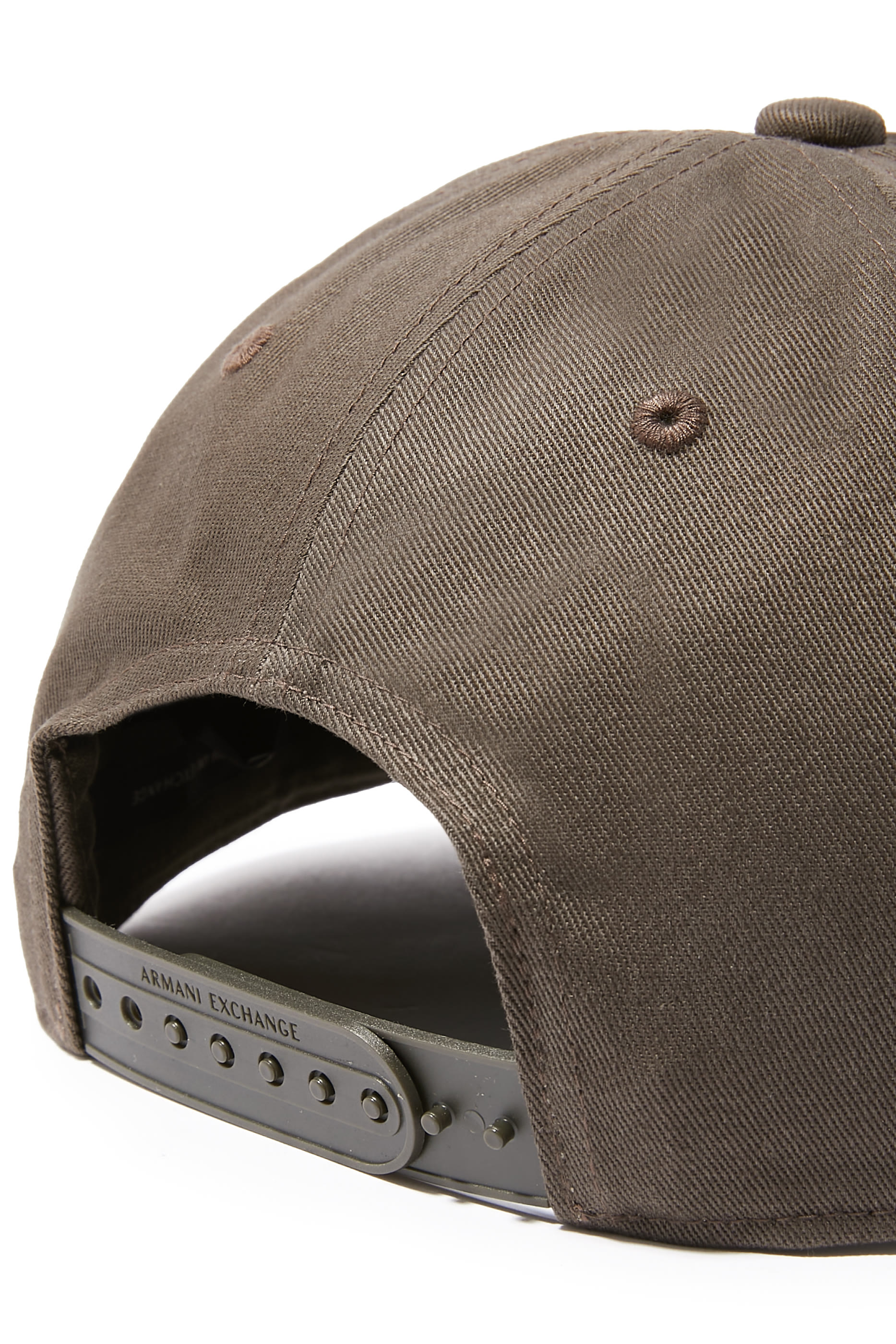 كاب بيسبول بشعار الماركة