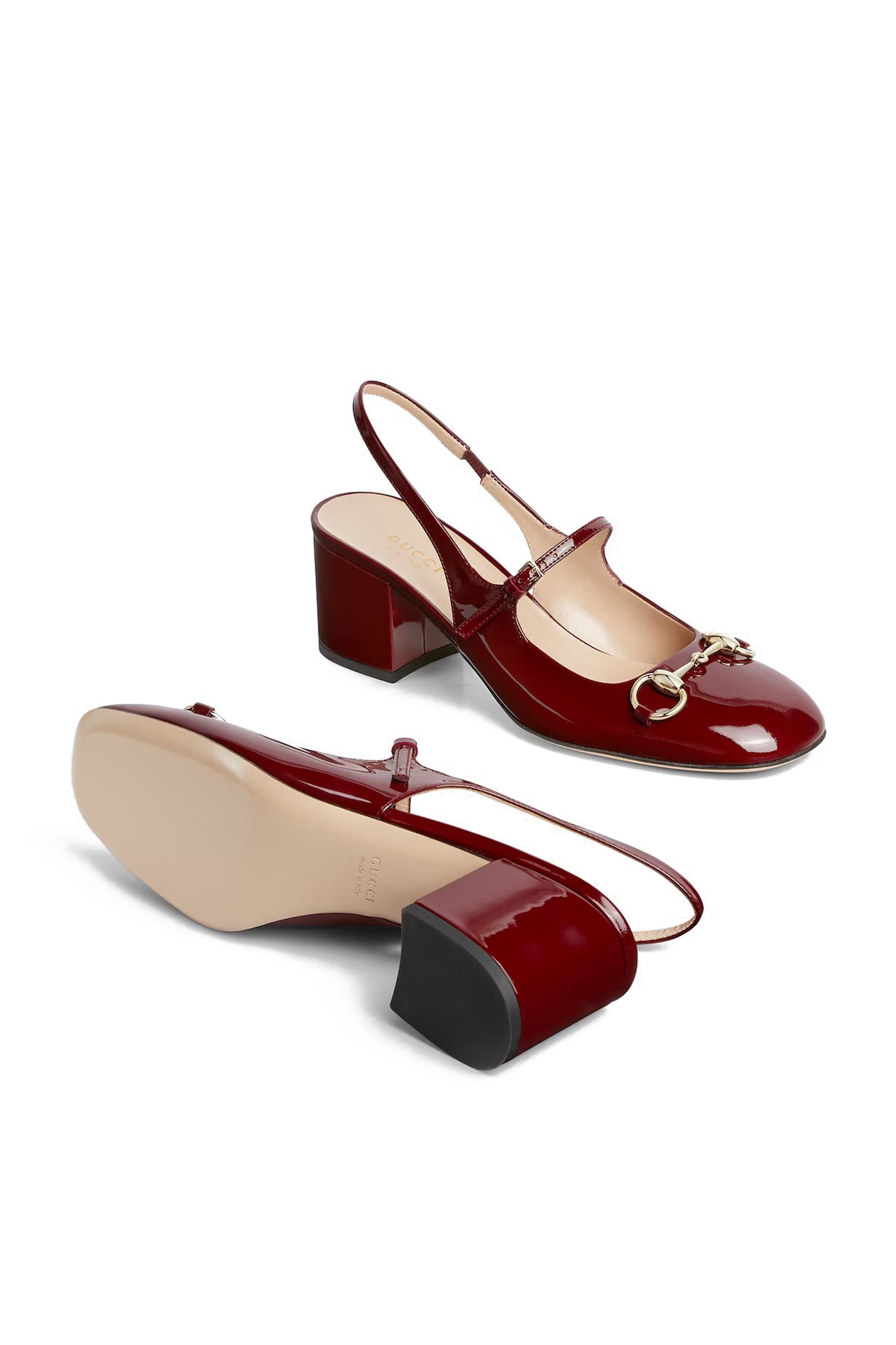 حذاء كلاسيكي 55 بشعار الماركة