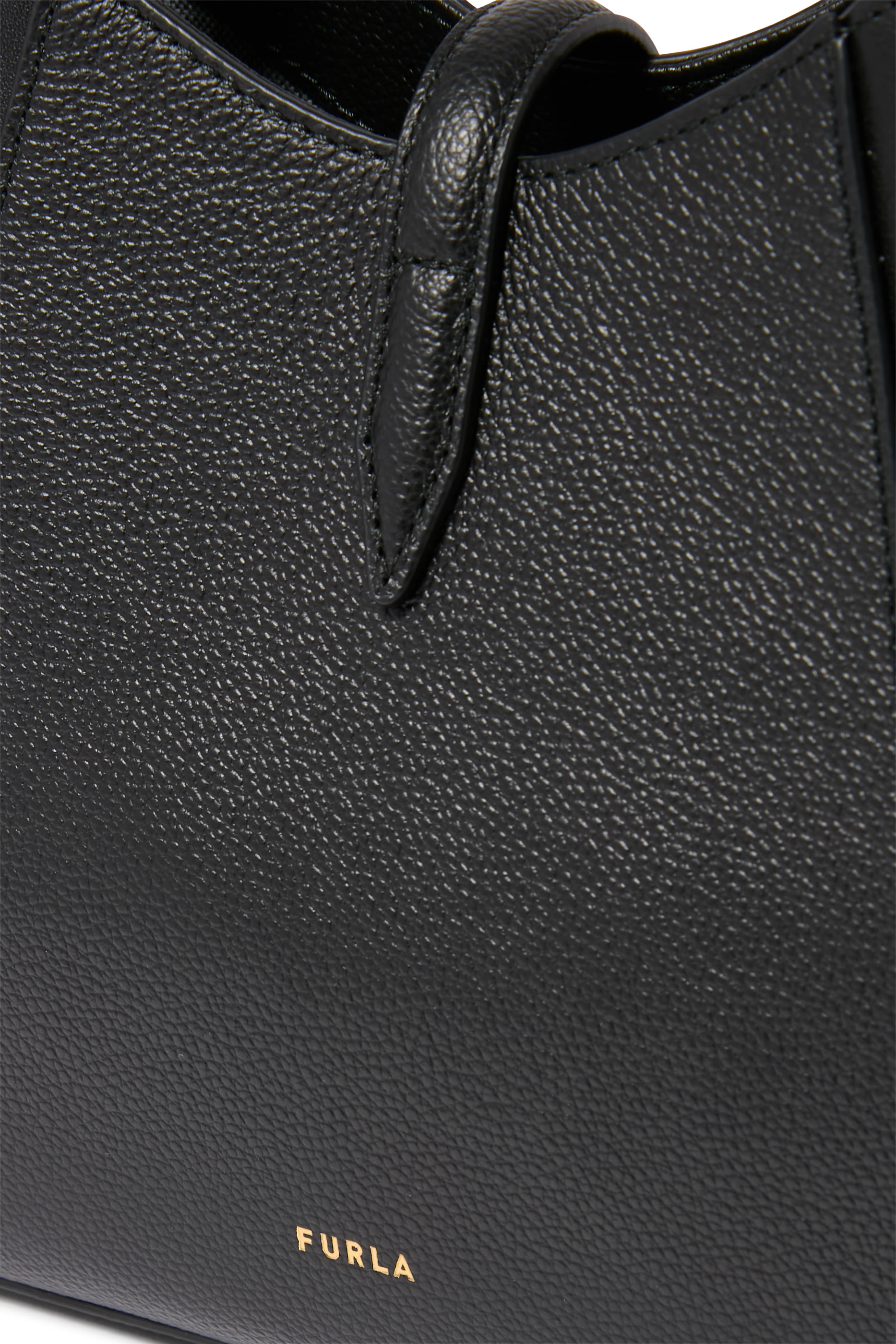 حقيبة يد غوتشيا صغيرة