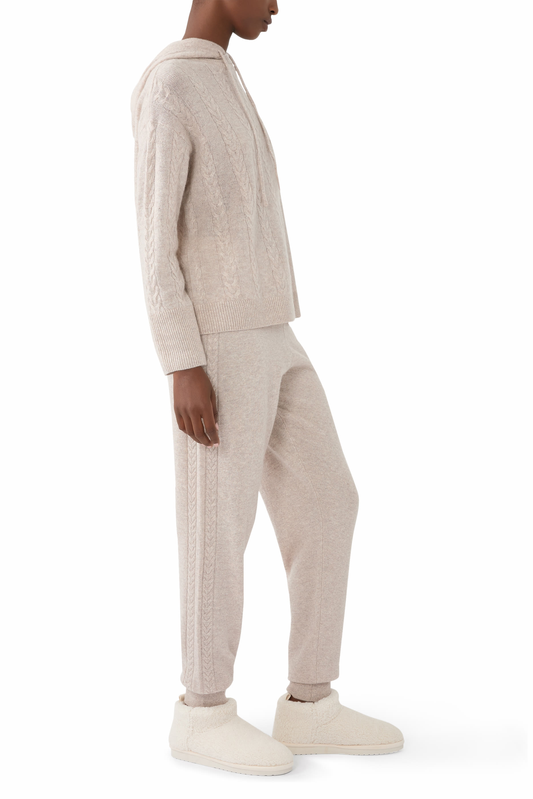 هودي بغرزة الضفيرة كشمير