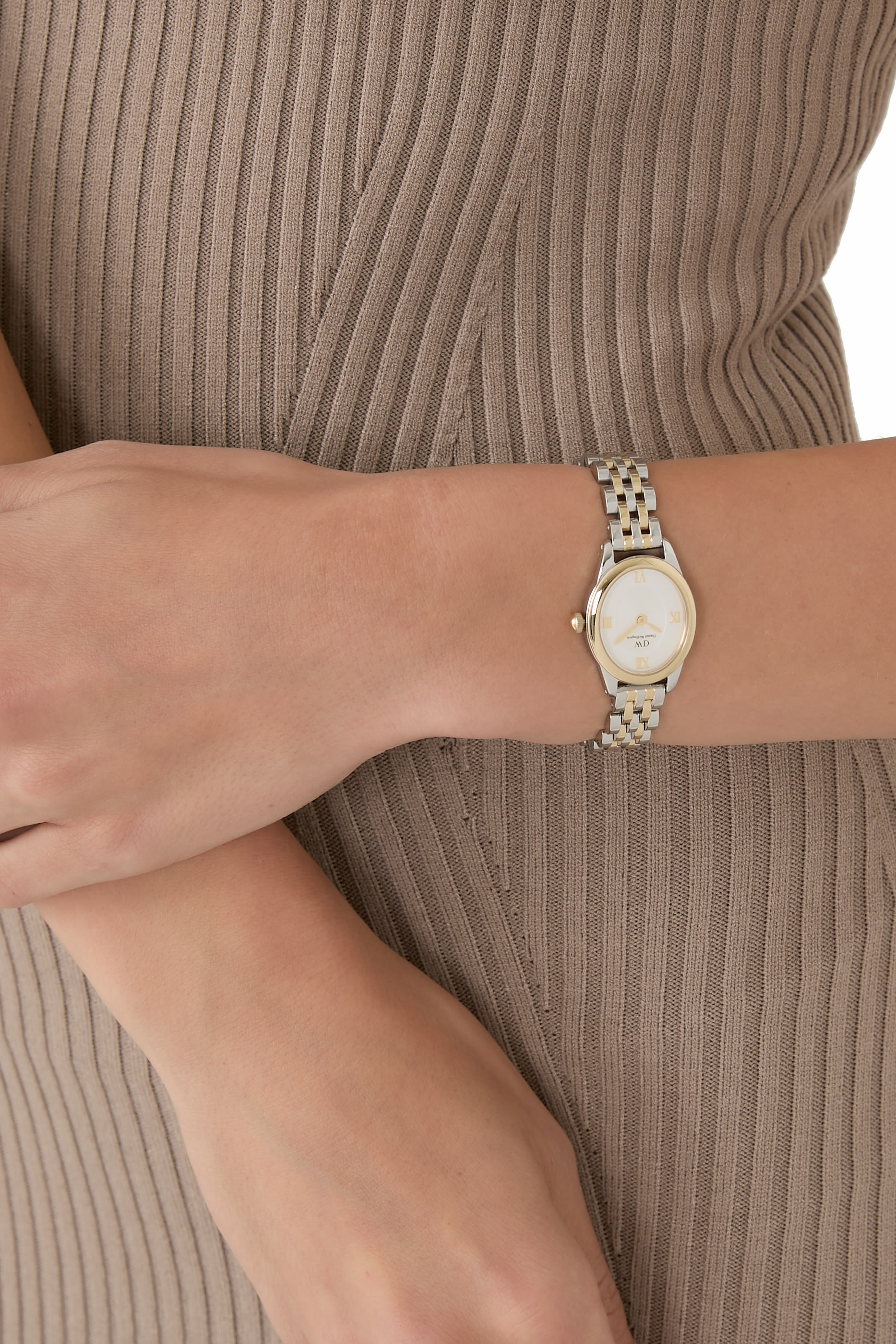 ساعة أوفيليا صغيرة بلونين