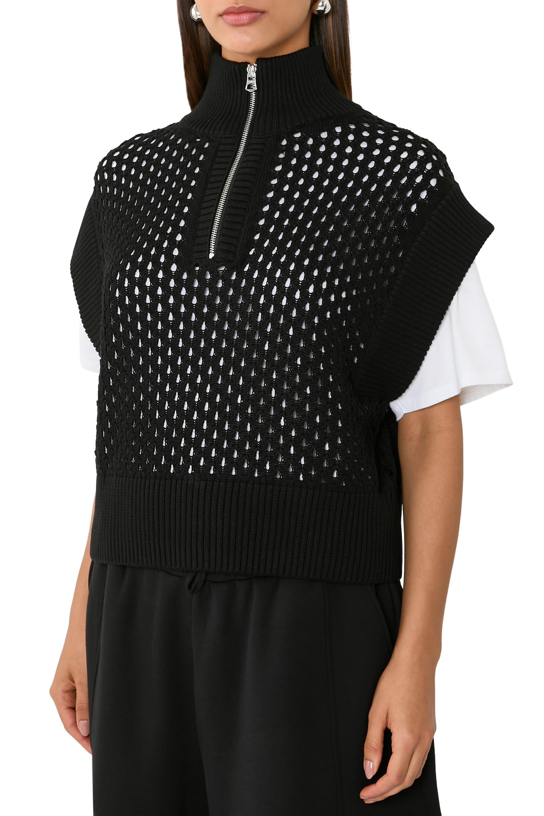 فيست جاينز منسوج بنصف سحاب