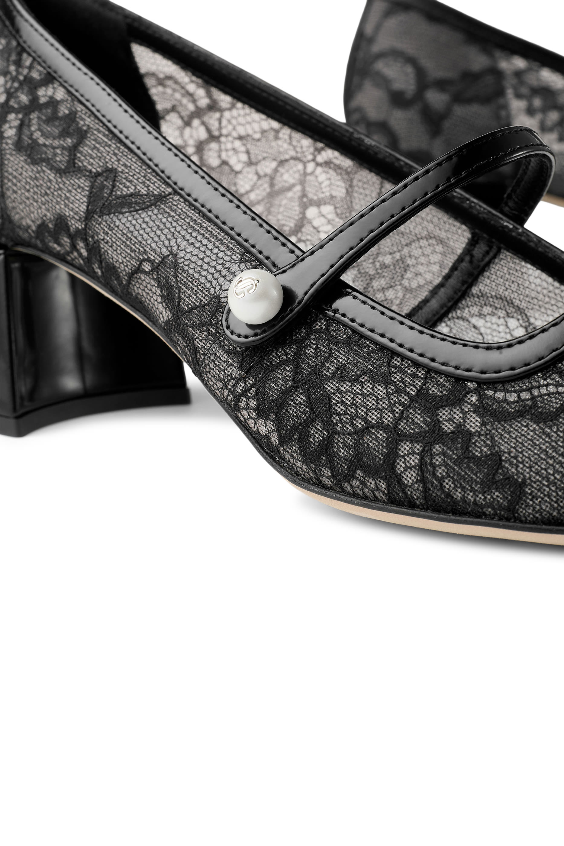 حذاء كلاسيكي إليسا 45 جلد سبازولاتو ودانتيل