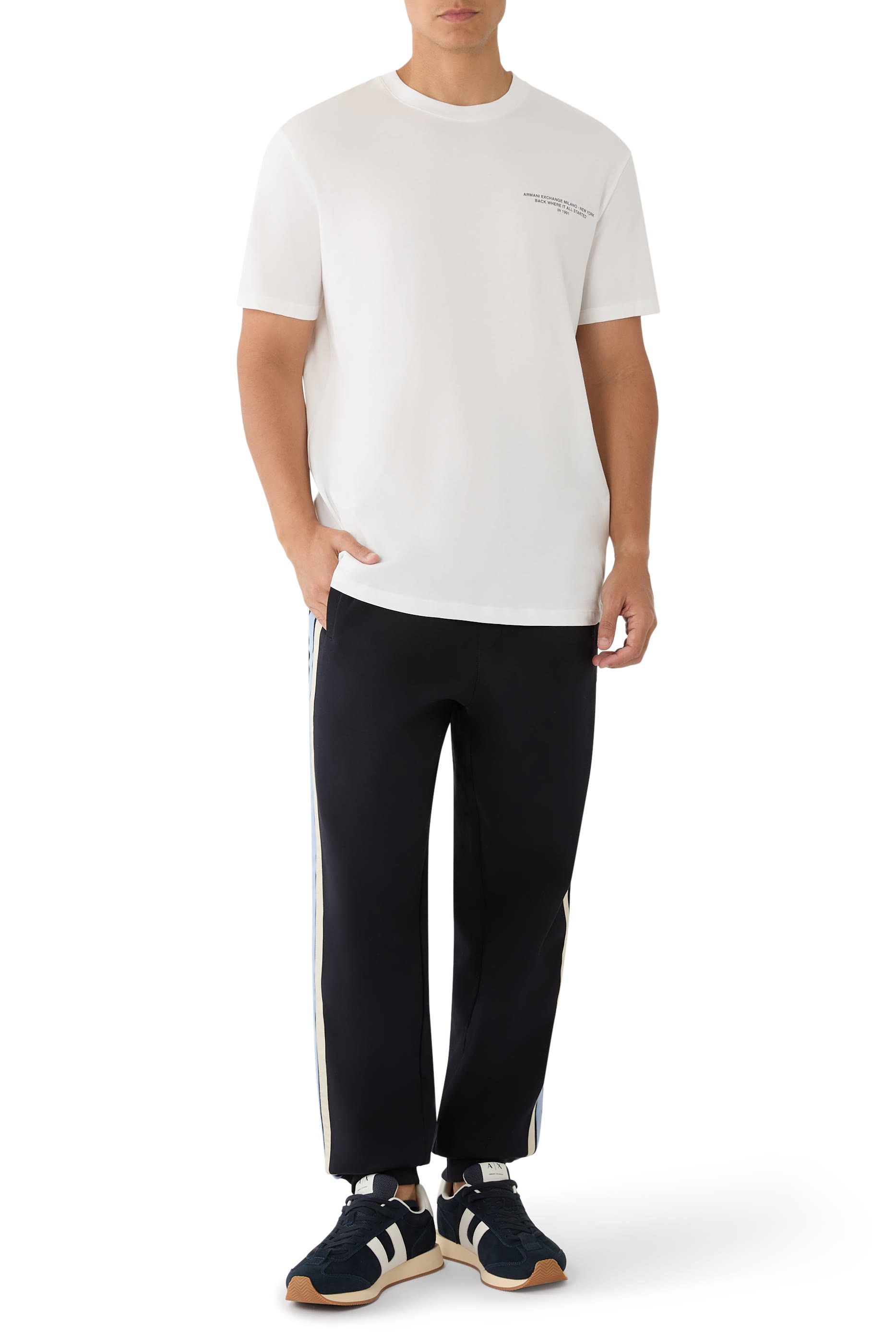 تيشيرت بشعار الماركة