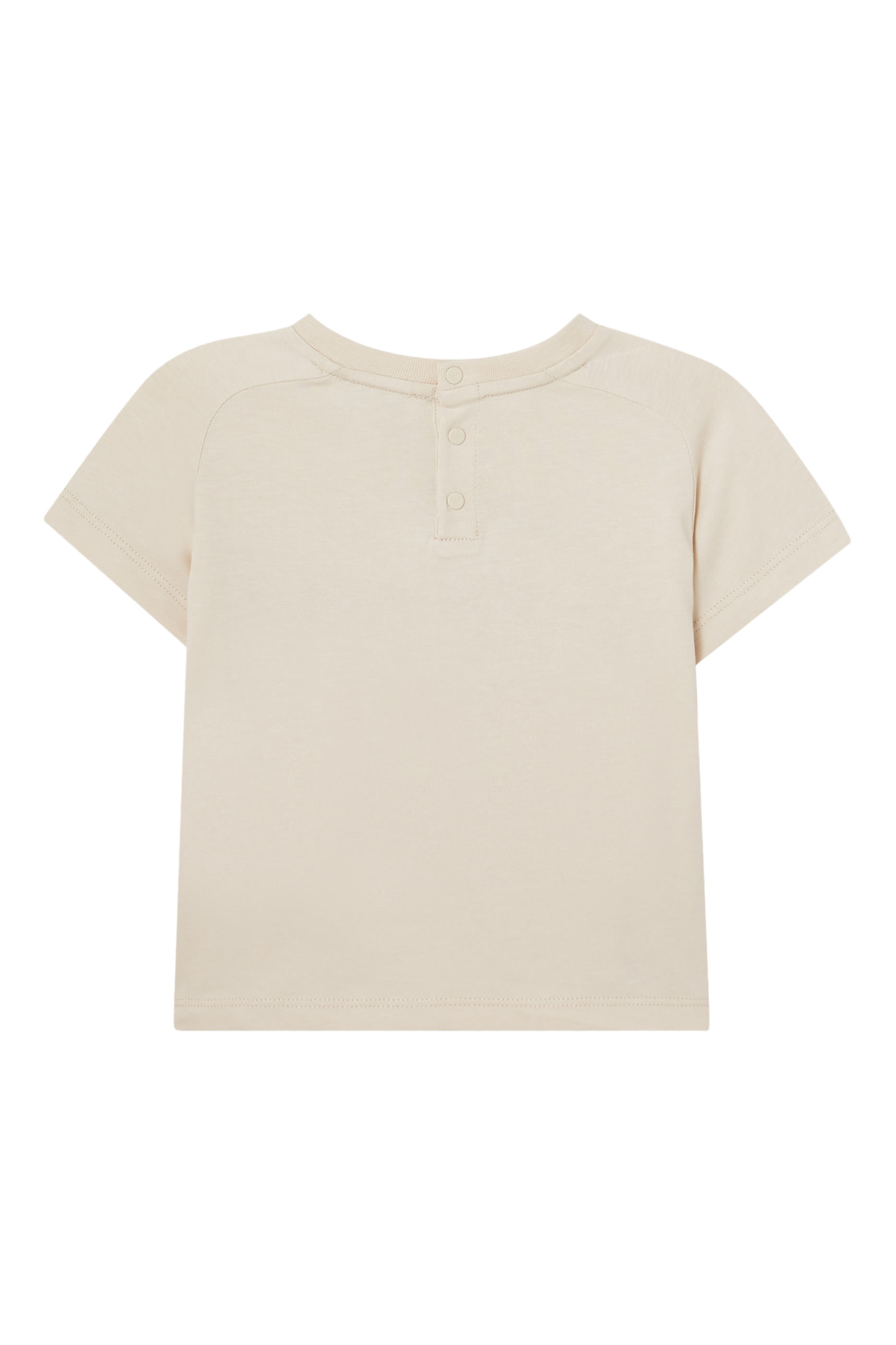 تيشيرت بشعار الماركة للأطفال