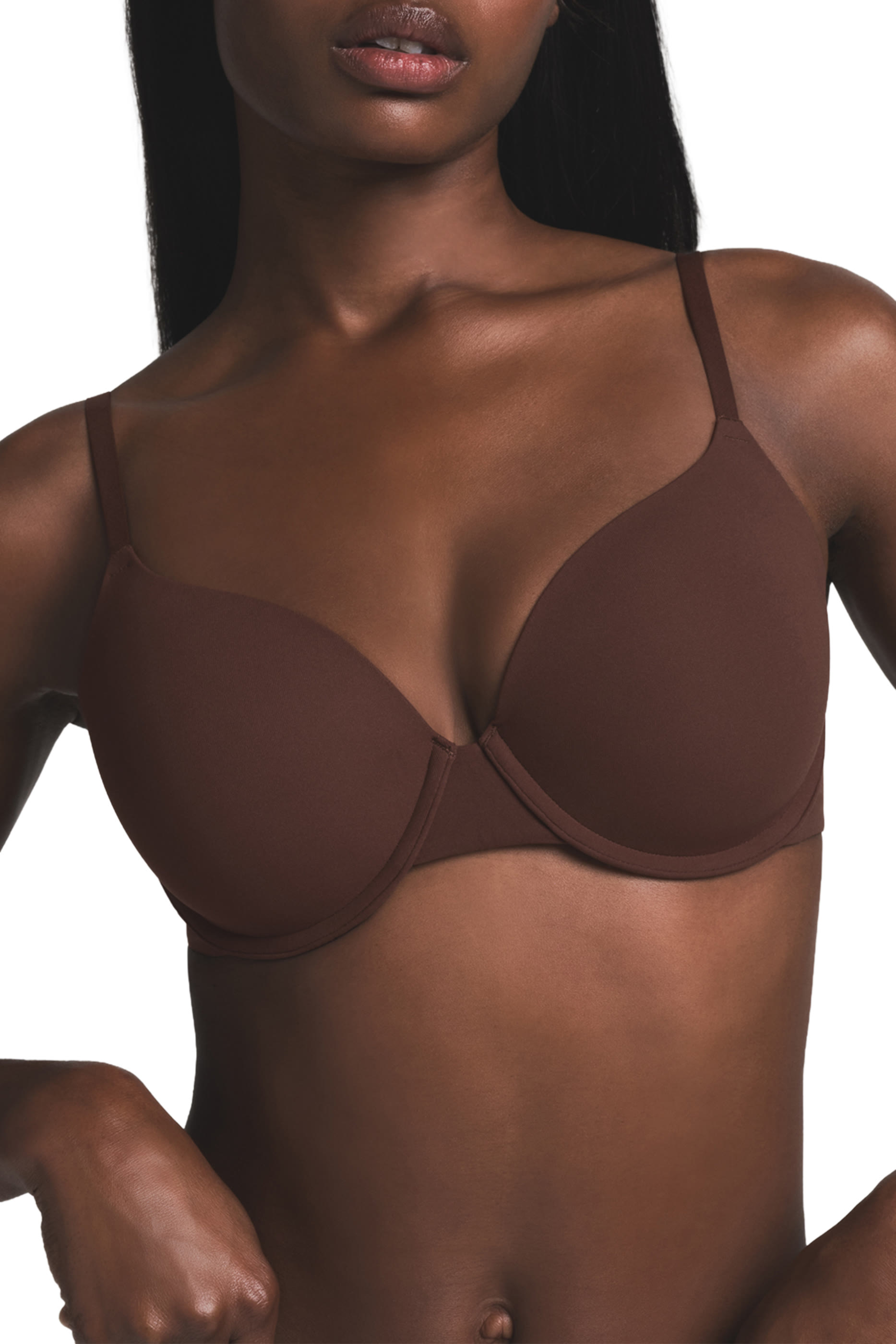 حمالة صدر للتيشيرت فيتس إيفري بودي 