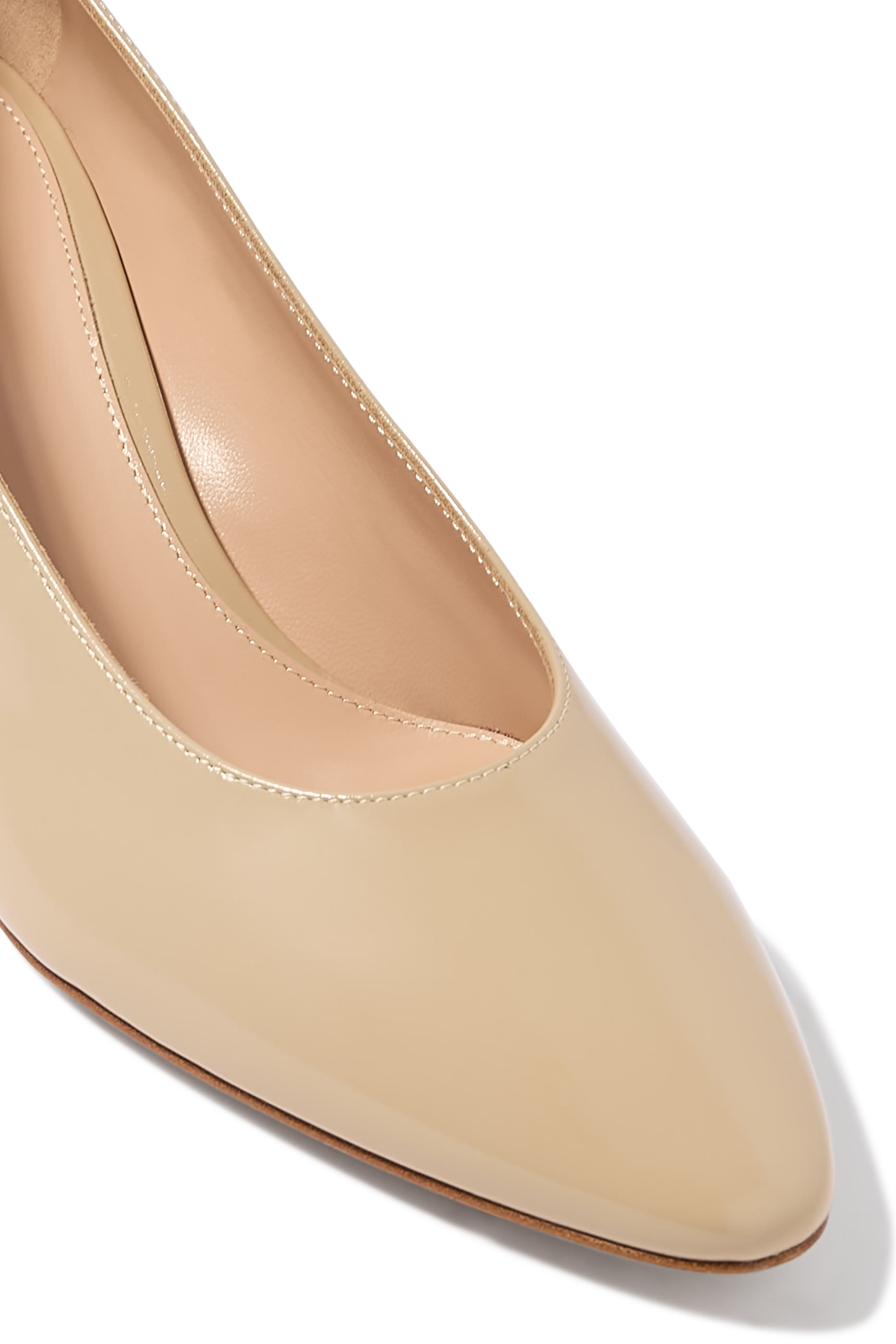 حذاء كلاسيكي اميليا 55