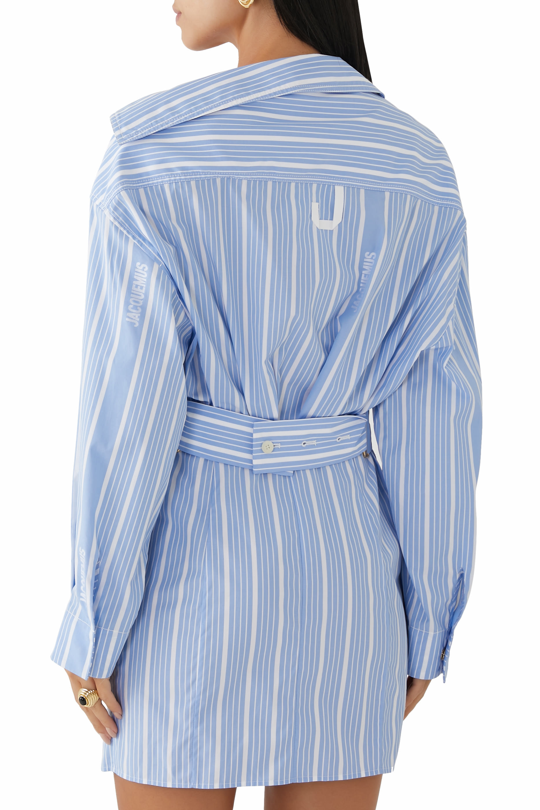 فستان بنمط قميص قصير