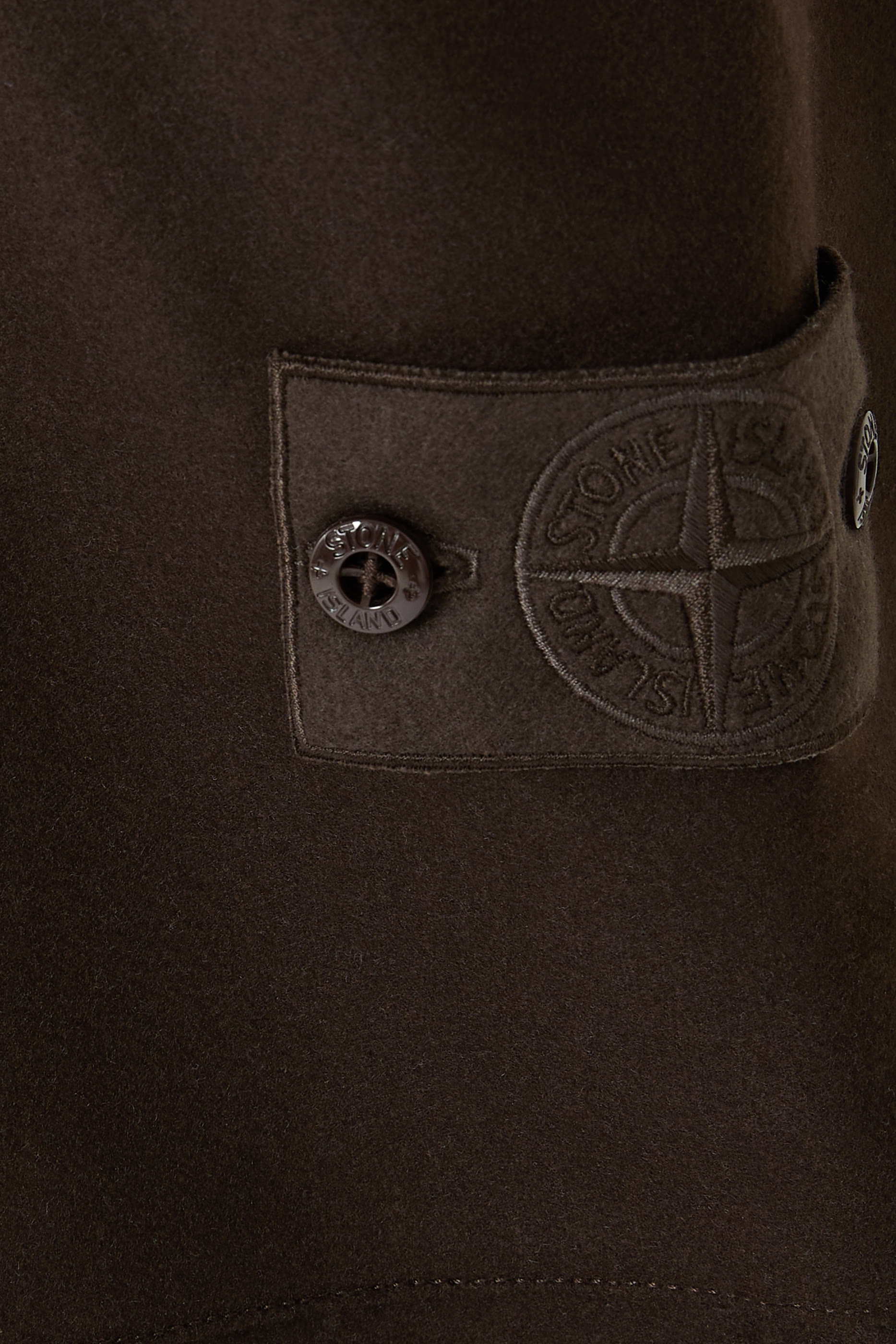 بنطال كارغو بقصة واسعة