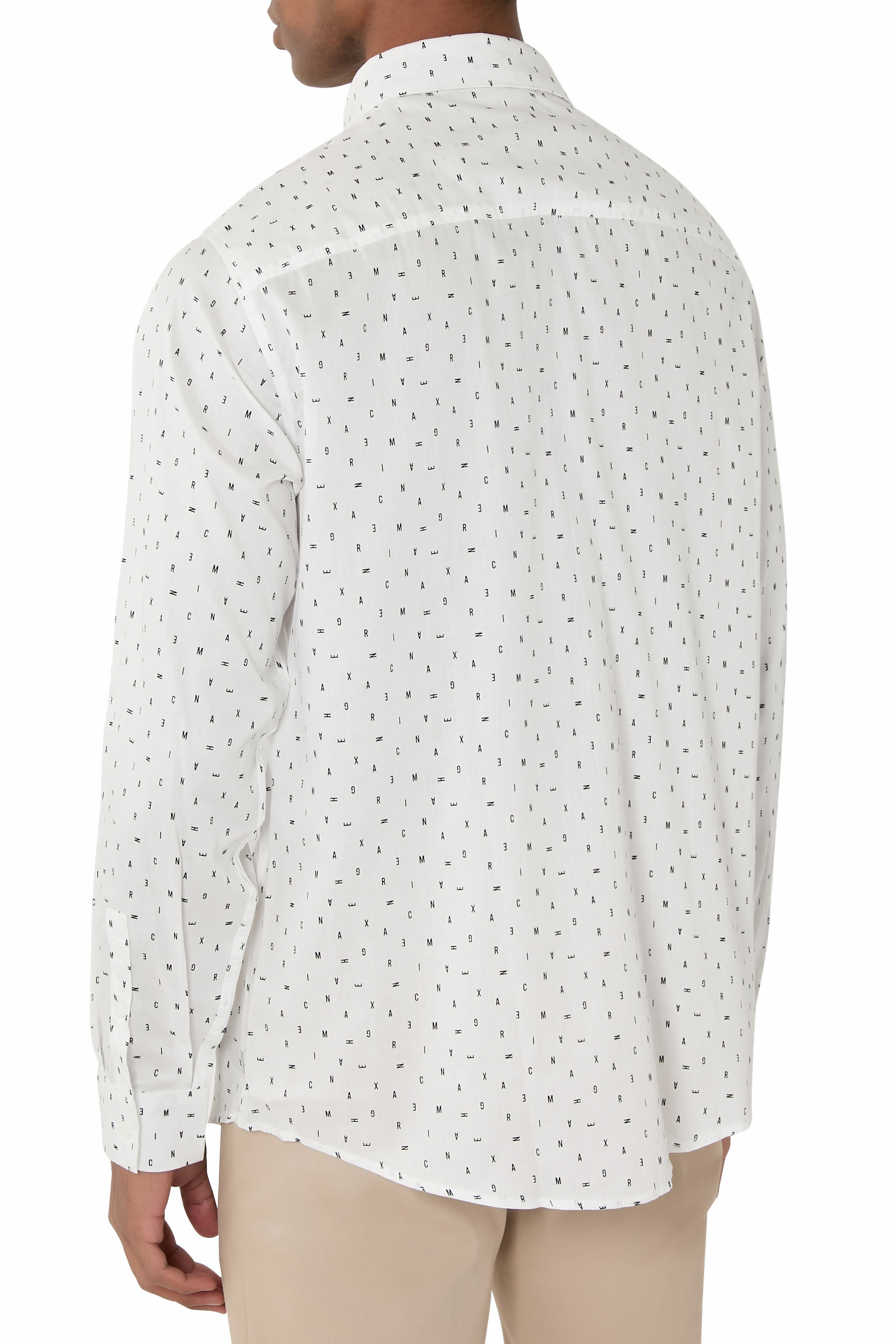 قميص مزين بشعار الماركة