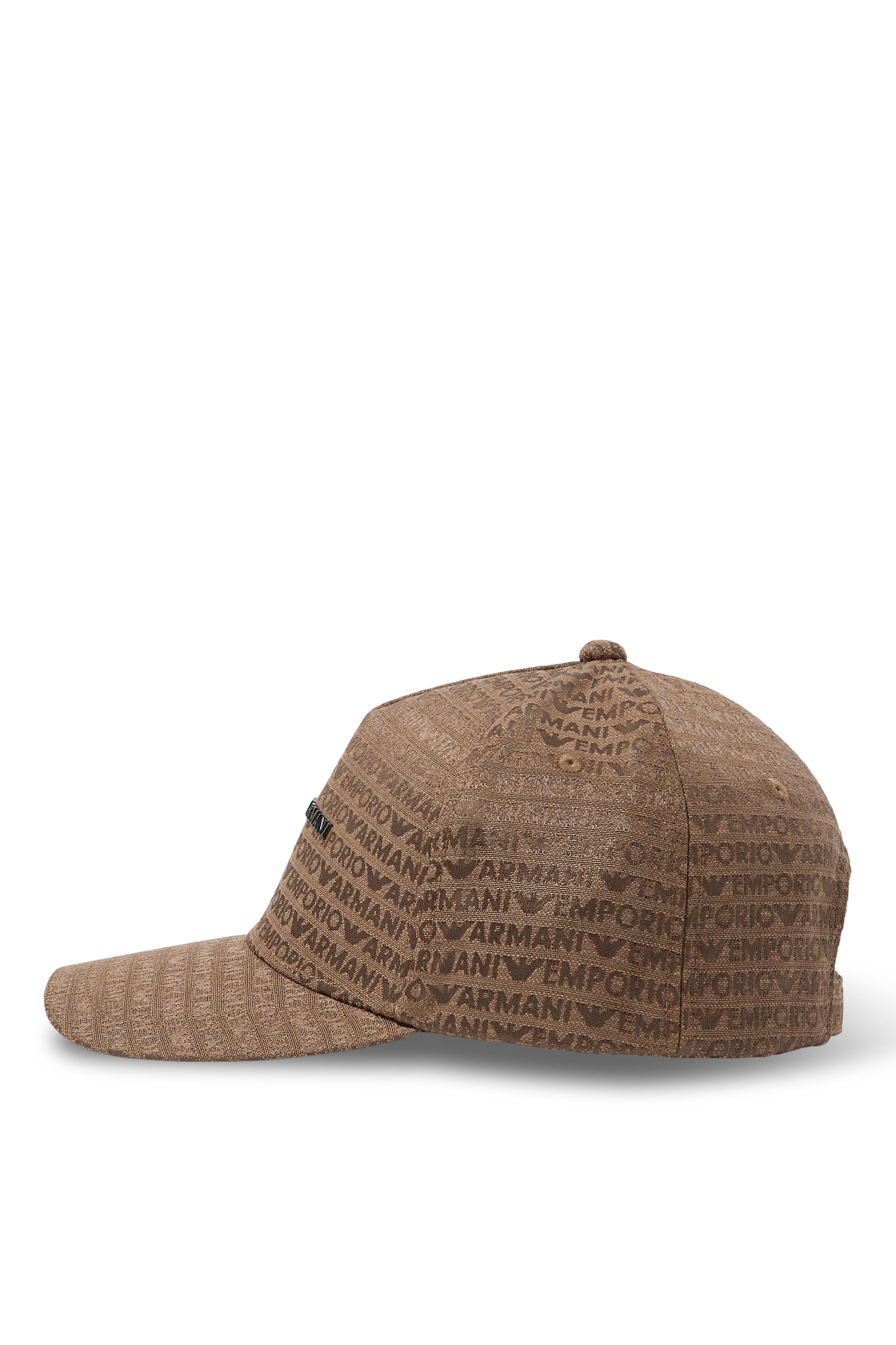 كاب بايسبول بشعار الماركة