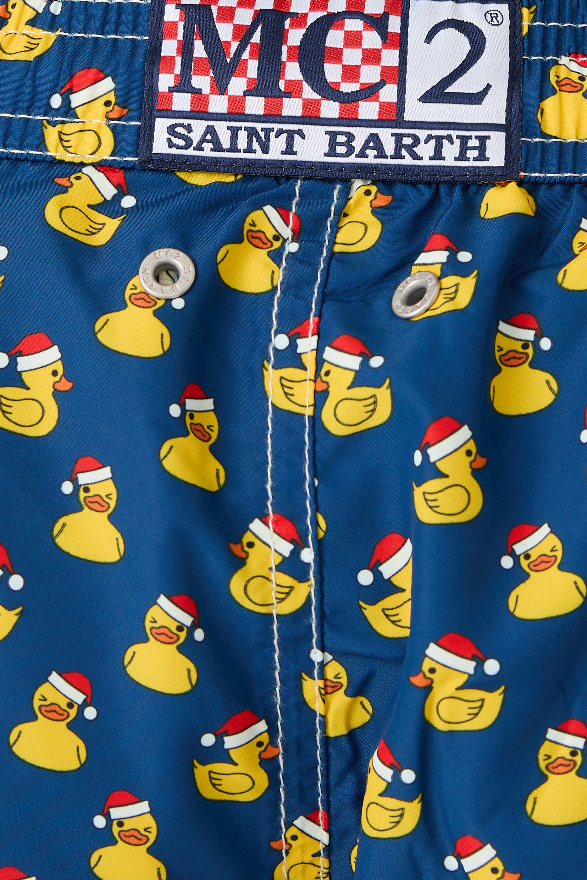 شورت سباحة بطبعات