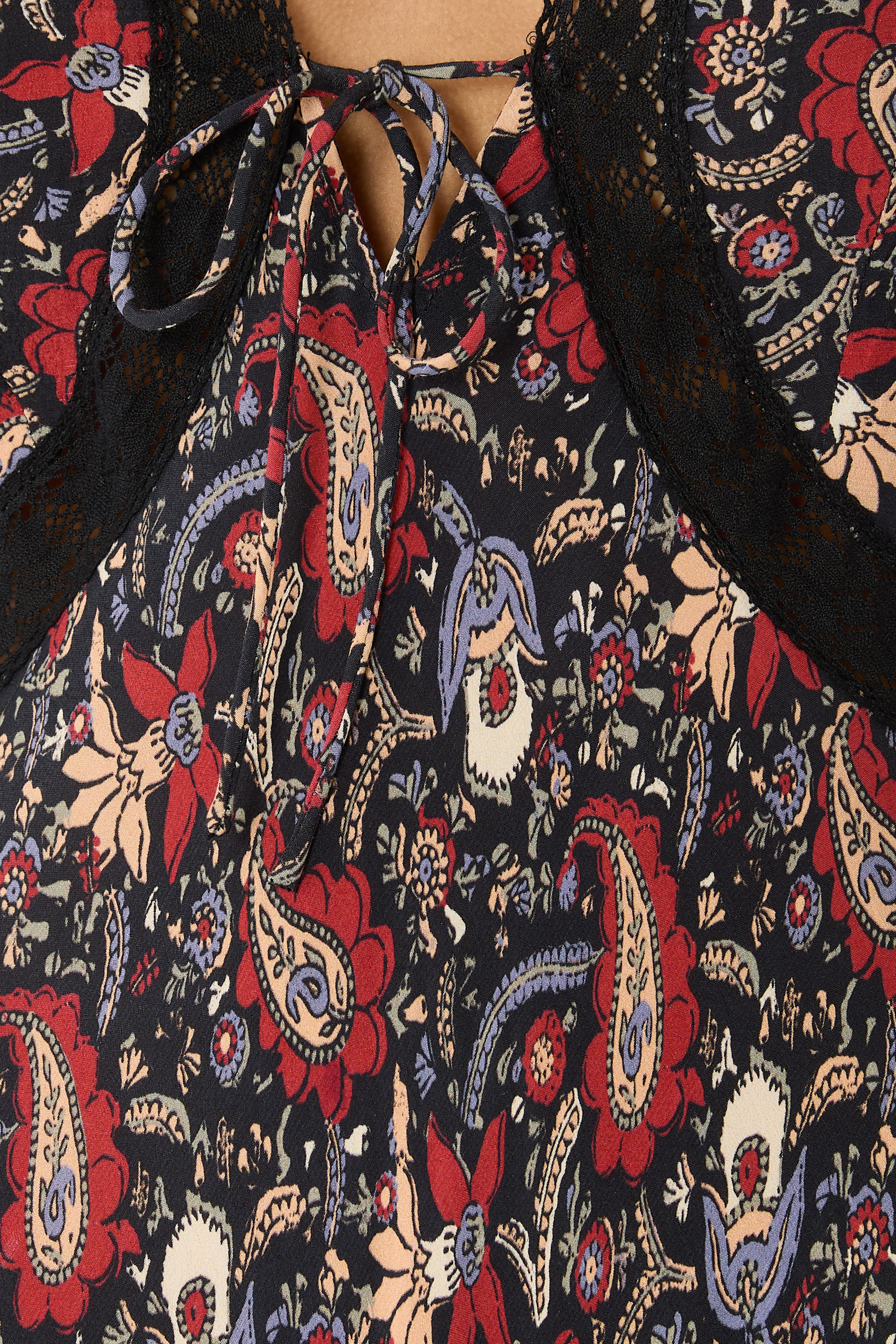 فستان امينا