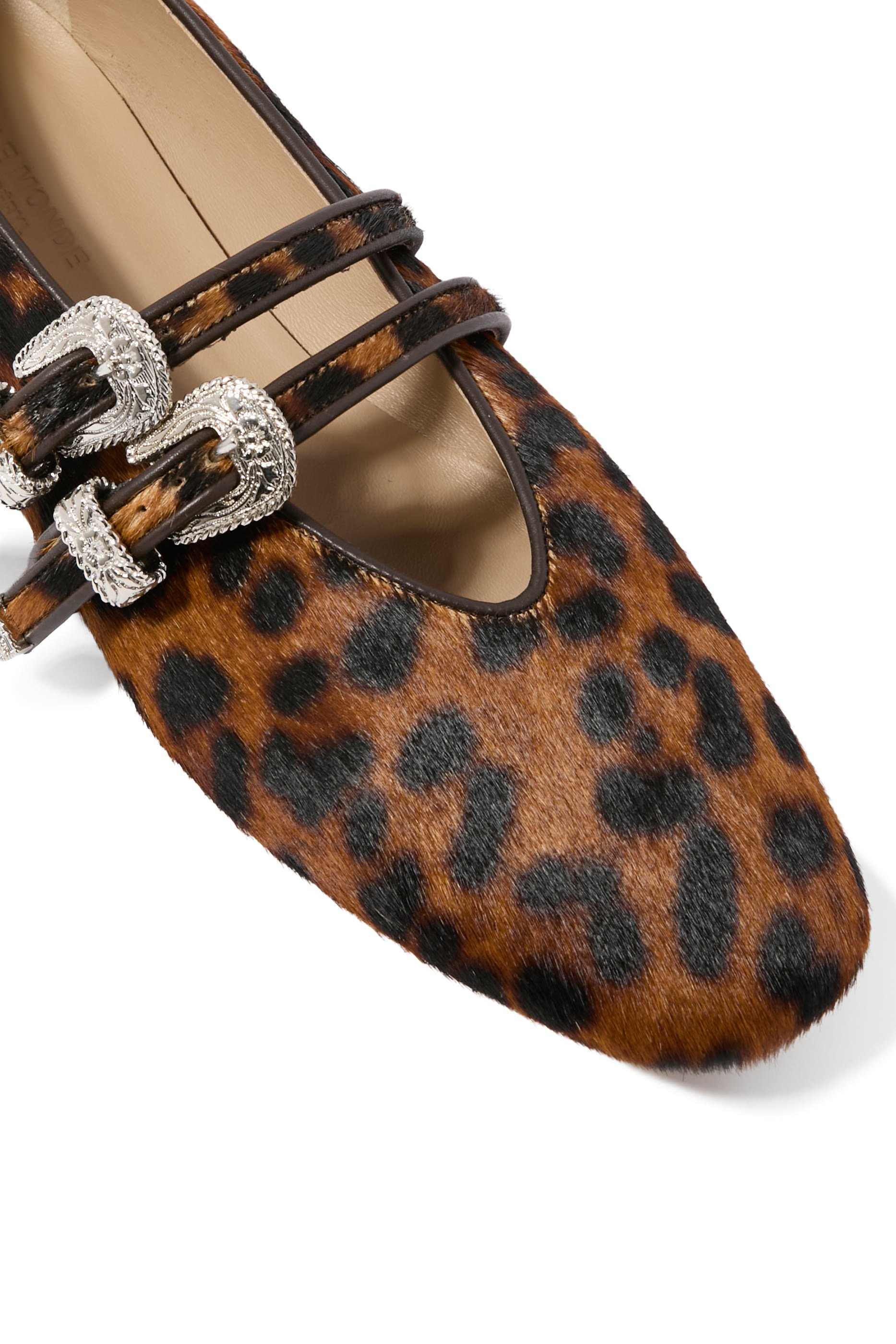 حذاء كلوديا سهل الإرتداء