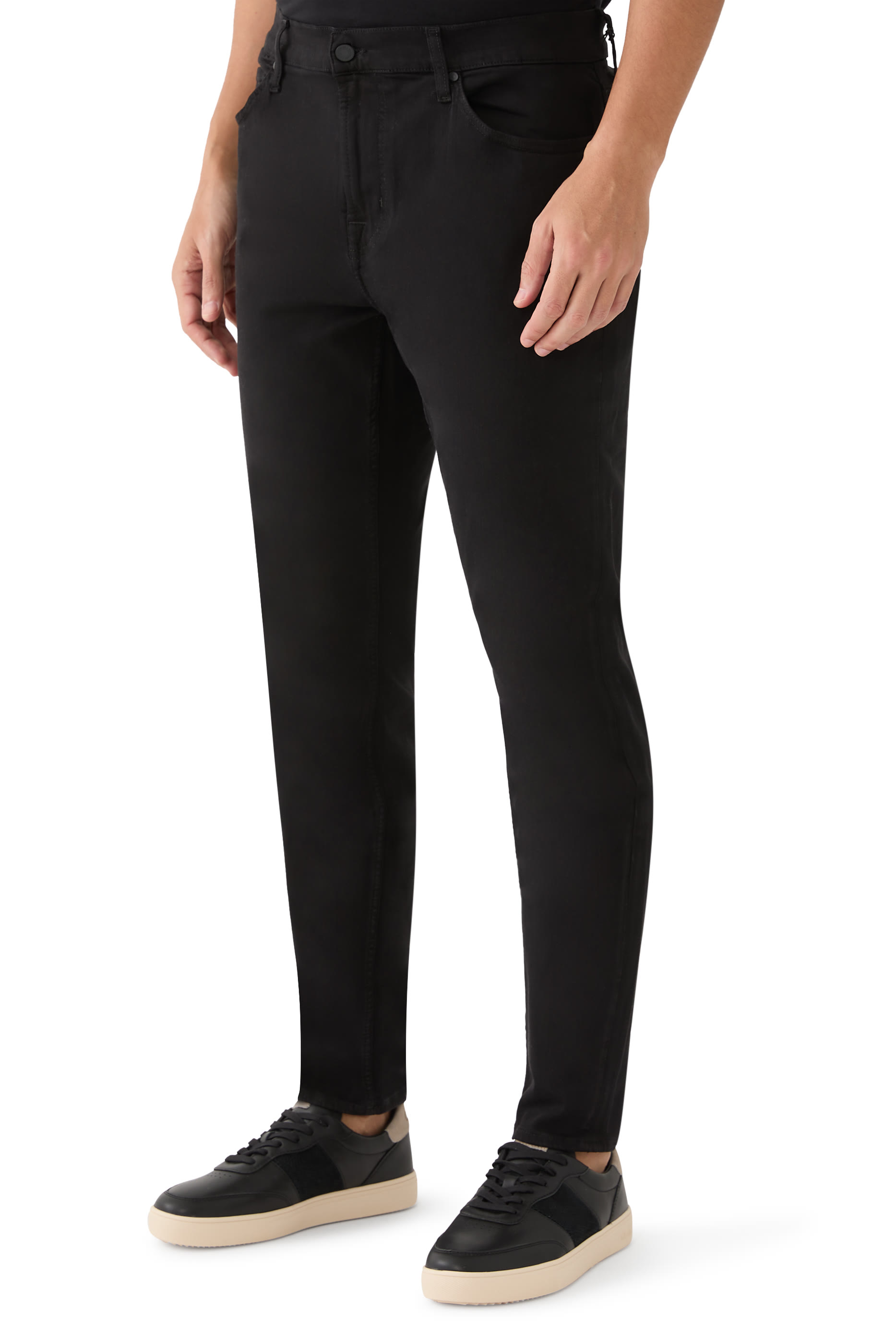 بنطال جينز باكستين لوكس بيرفورمنس بقصة مدببة