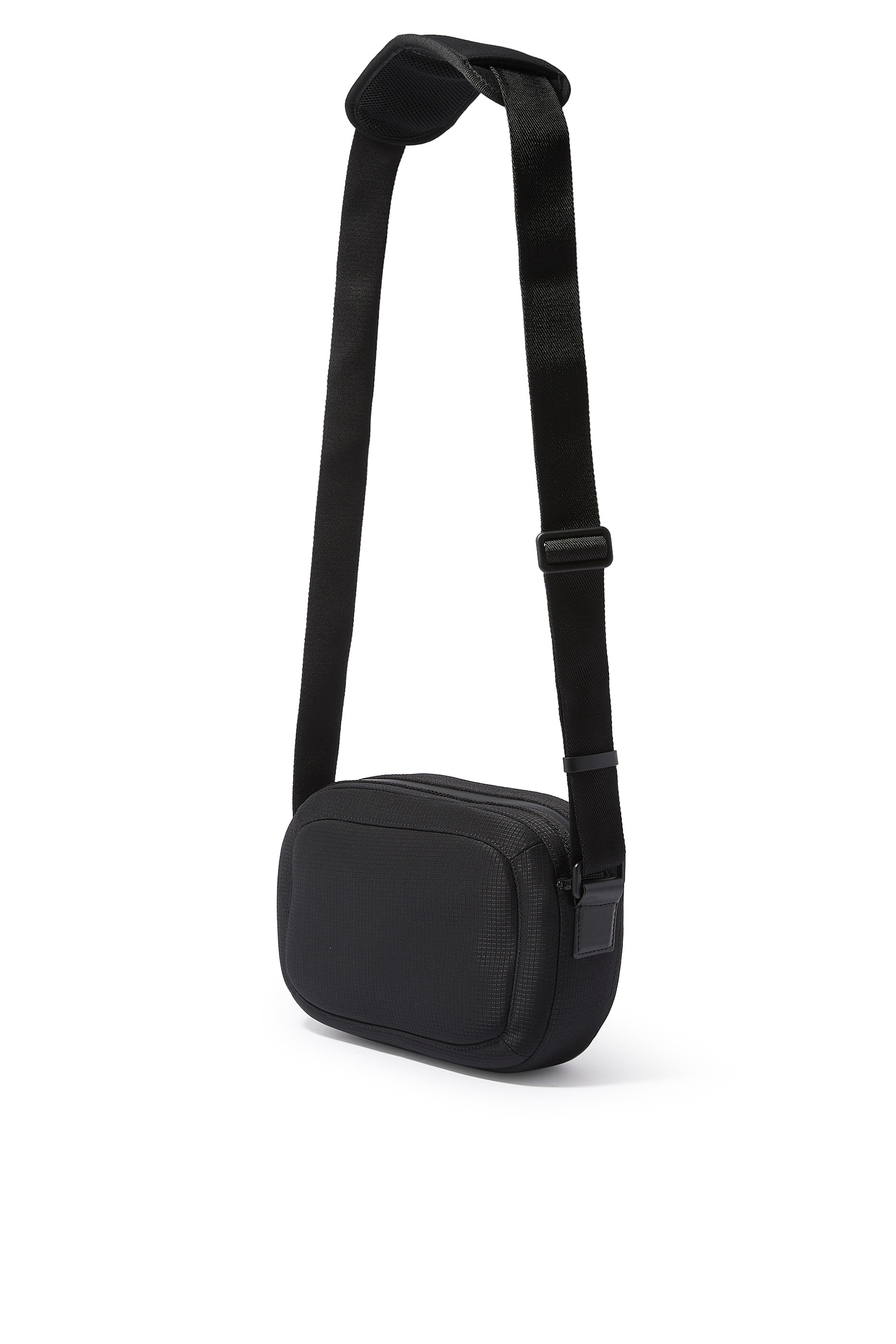 حقيبة كروس بودي