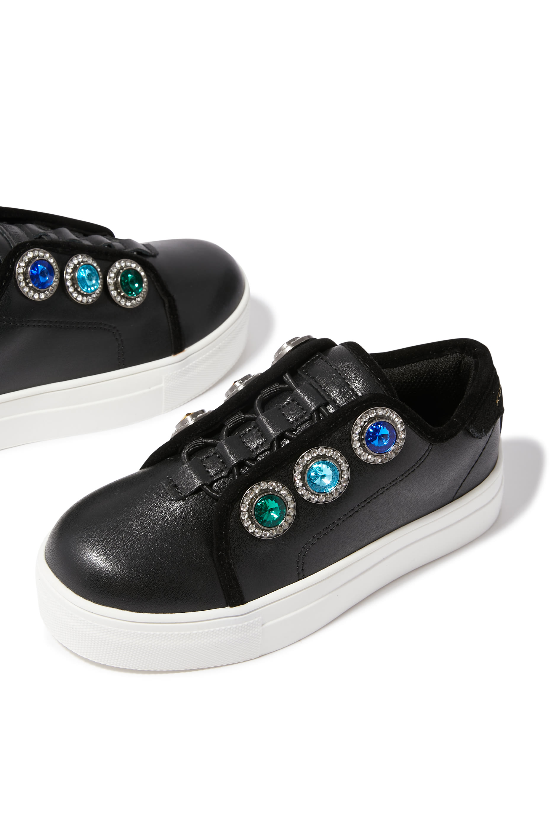 سنيكرز لايني أوكتافيا للأطفال