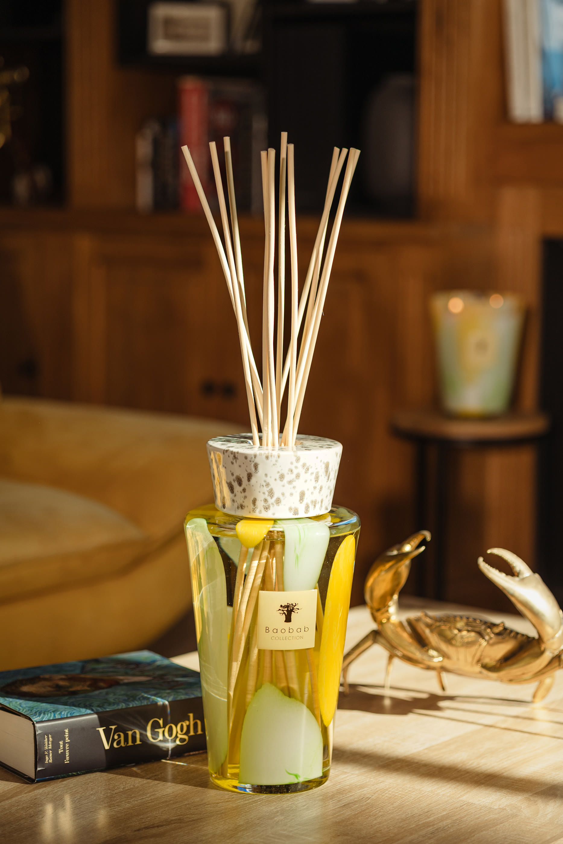 موزع عطر فاخر توتيم ريفييرا سانتو سوسبير ، حجم كبير