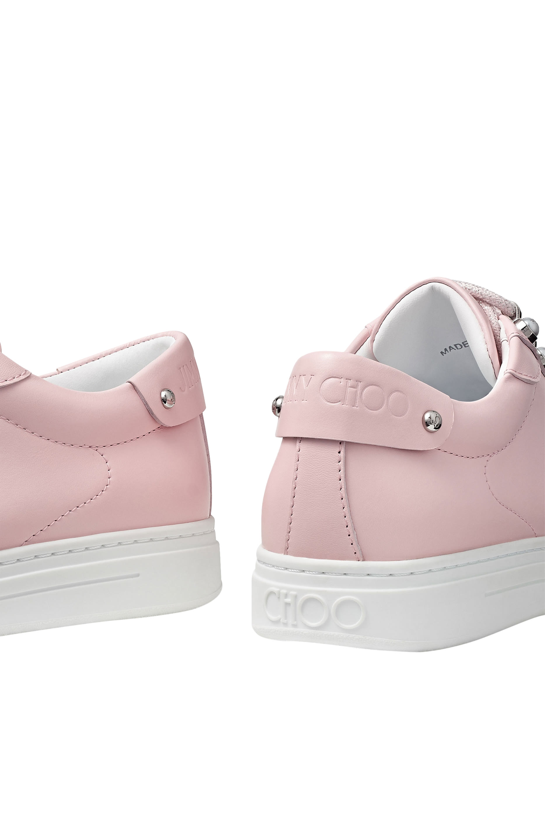 سنيكرز أنتيبس جلد