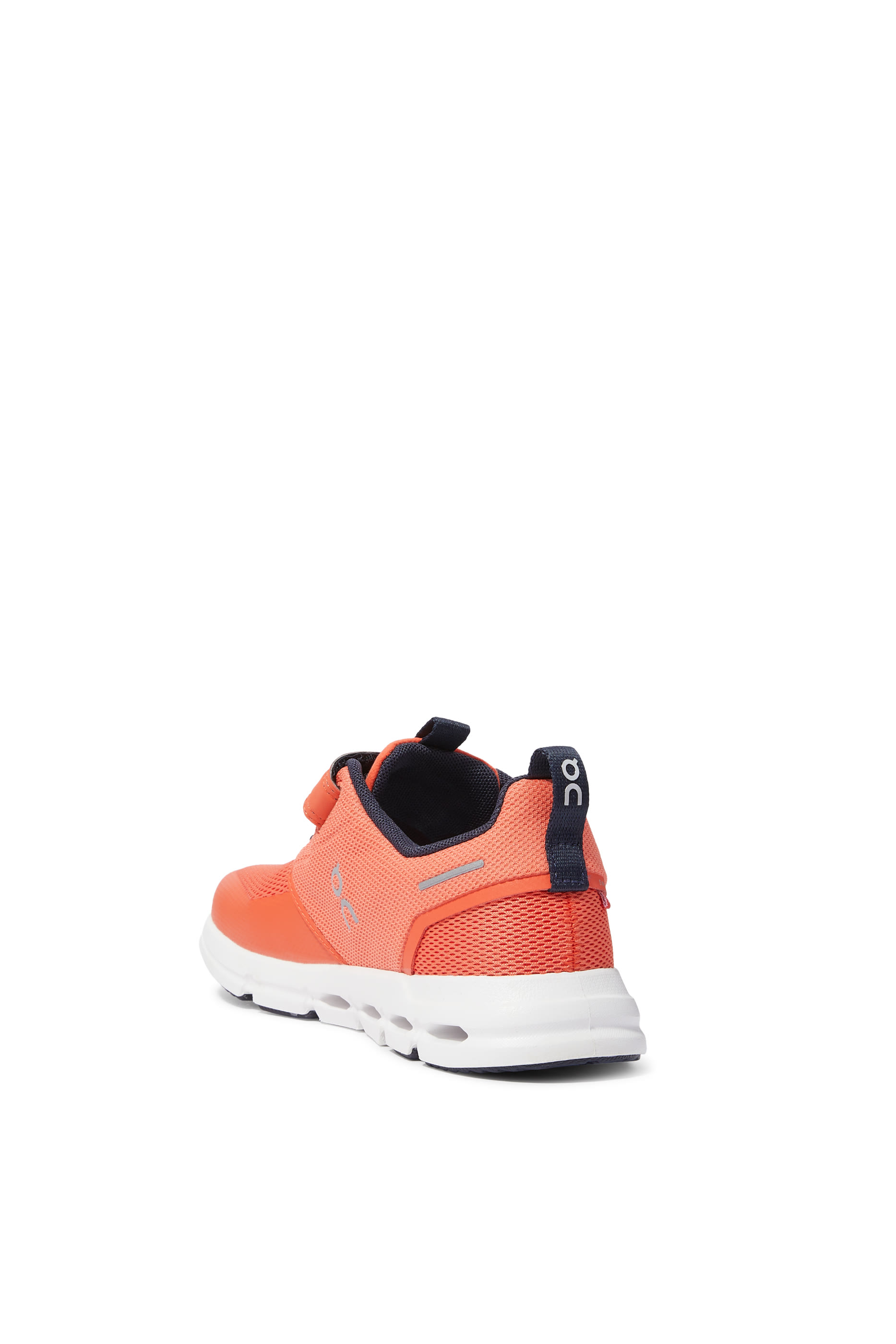 سنيكرز كلاود بلاي للأطفال